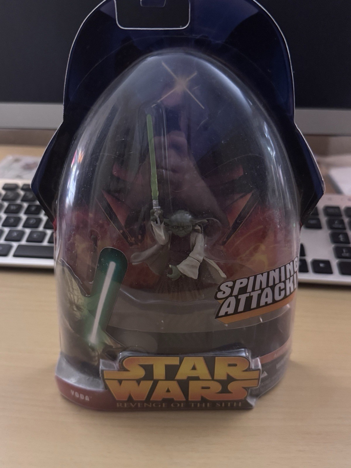 Star Wars, Episode III—Revenge of the Sith, Yoda w/Spinning Attack & Launcher