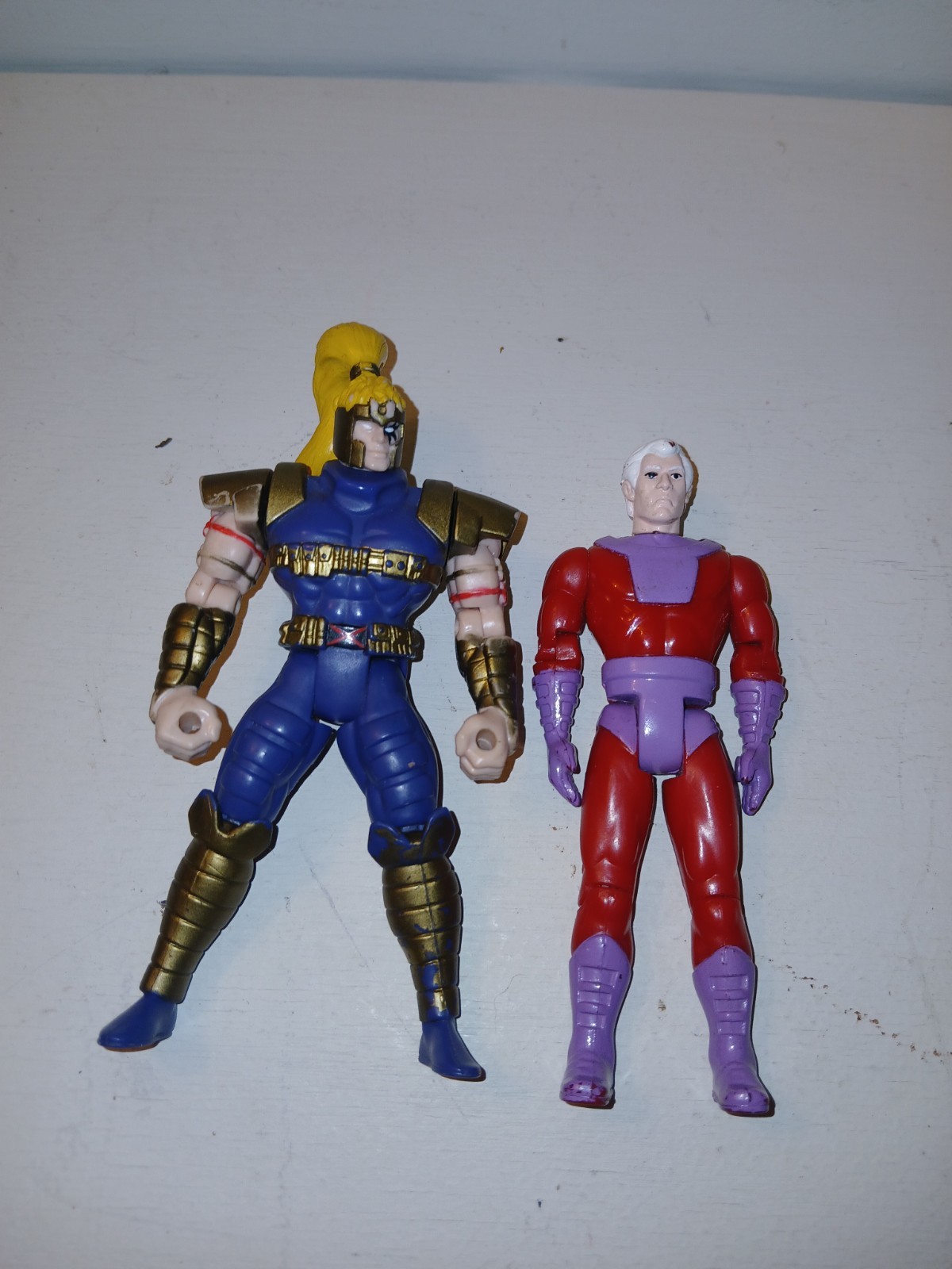 Vintage Xmen Action Figuers Magneto/Shatterstar