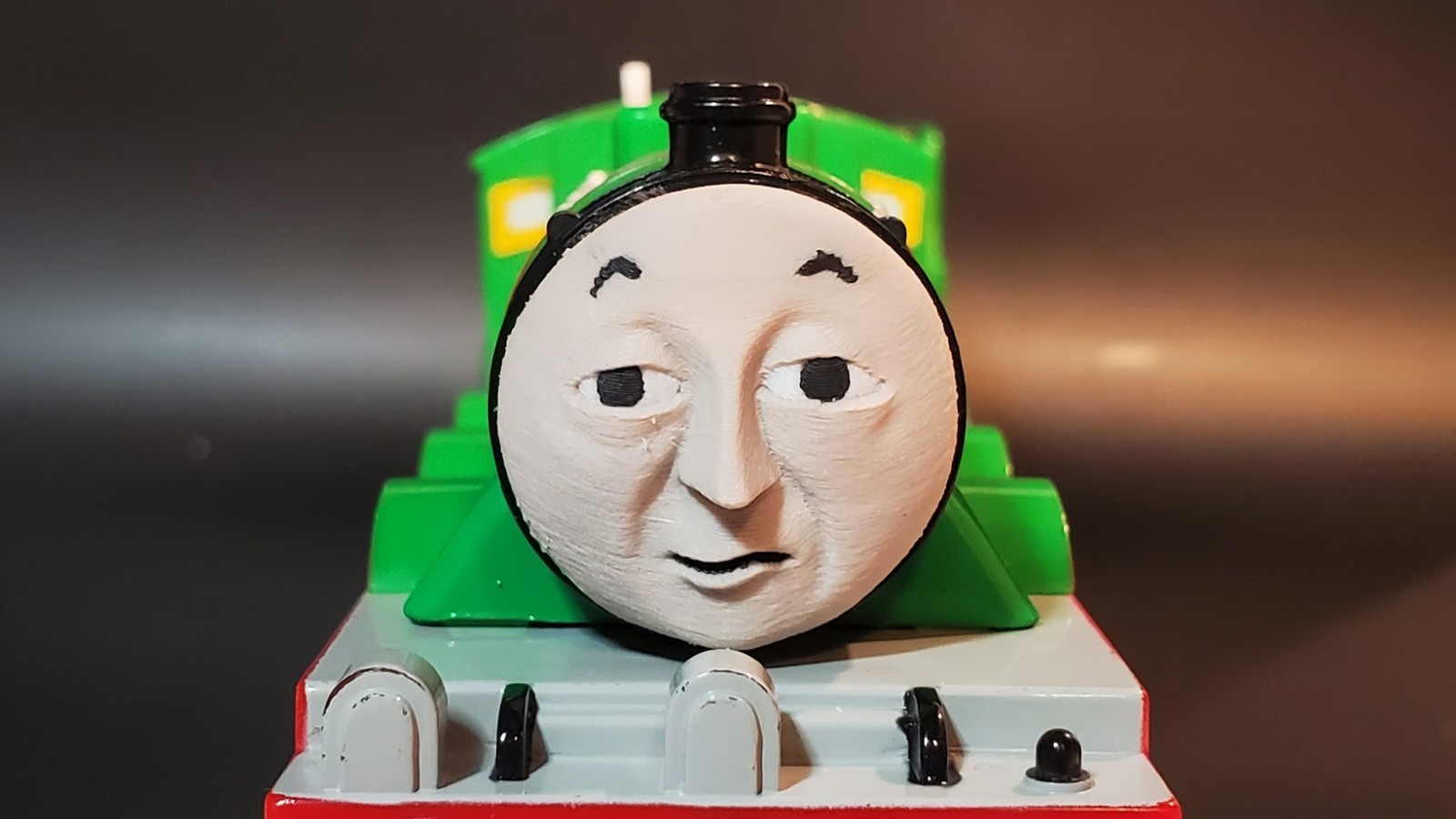 CUSTOM Old Style Plarail HENRY w/ « Classic » Faces – Thomas Trackmaster / TOMY