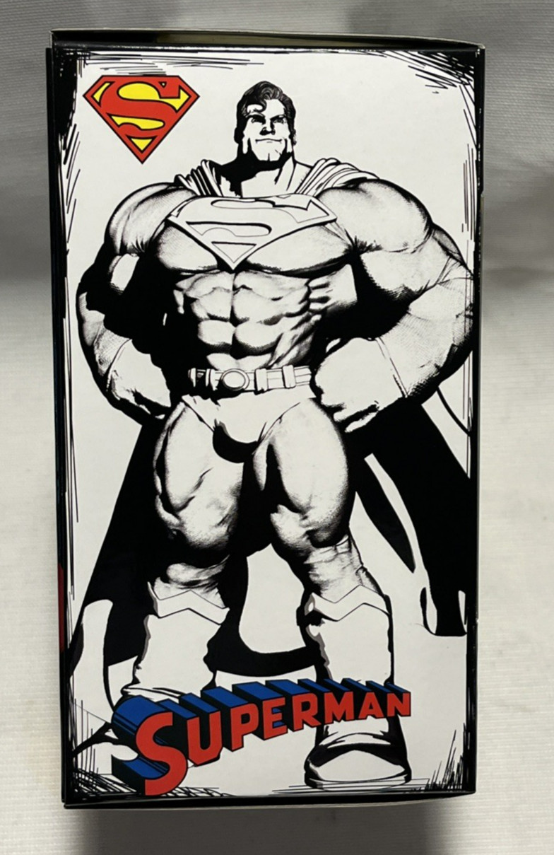 McFarlane * SUPERMAN * LIMITED EDITION COLLECTOR VINYL (TODD’S MODS) 4.5IN SCALE