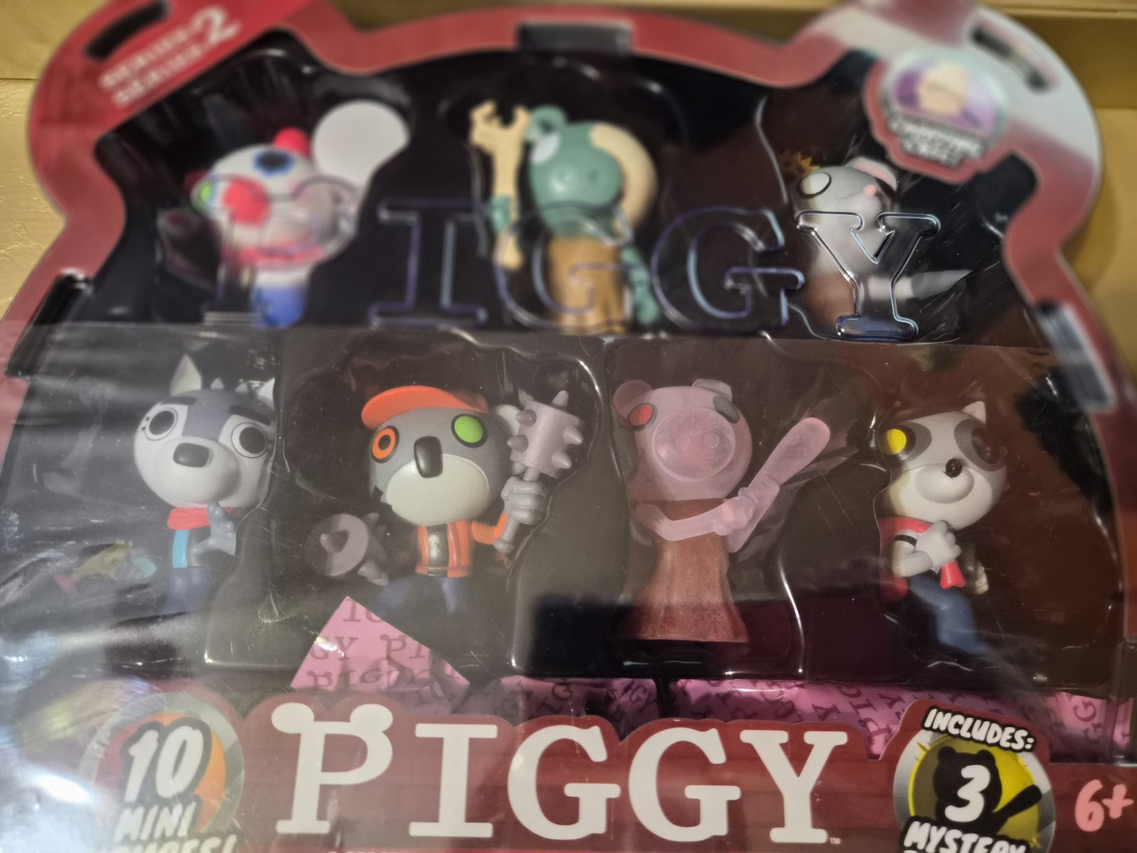 PIGGY SERIES 2 MINIFIGURE MEGA CASE-PACK 10 MINI FIGS WITH 3 MYSTERY FIGURES NIB