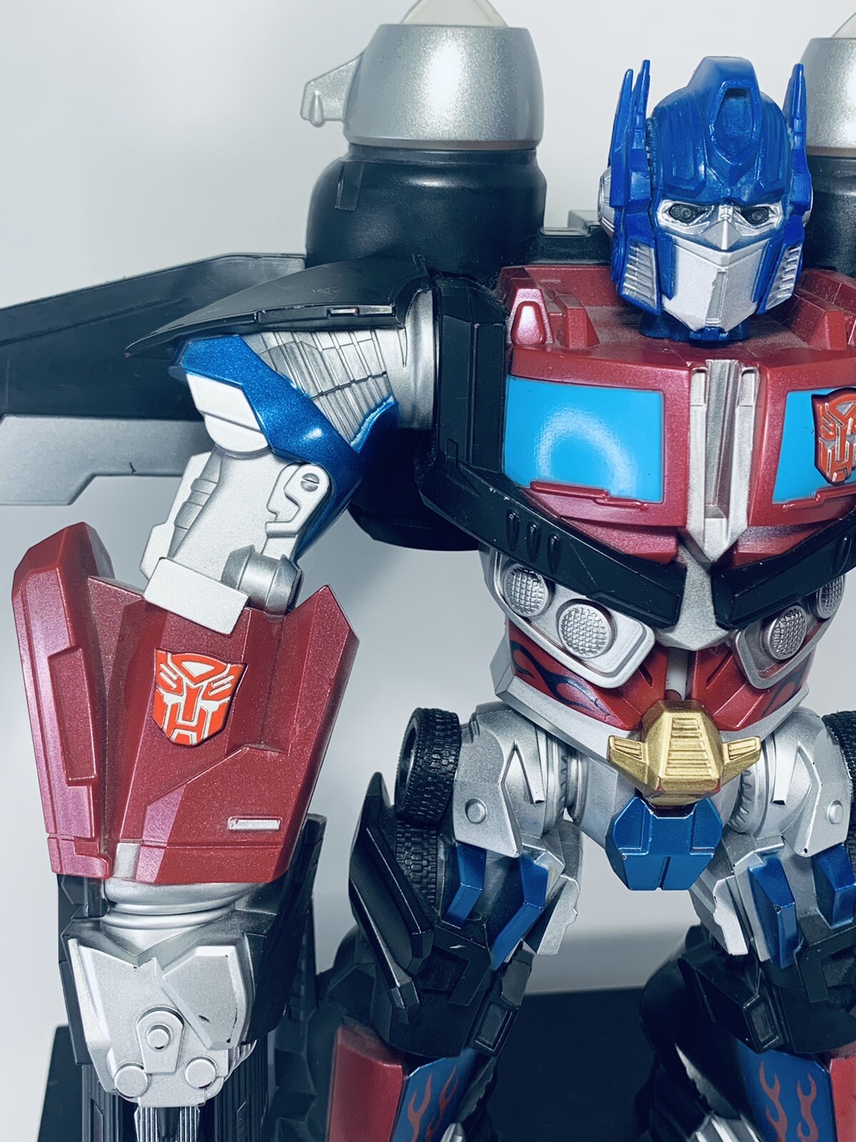 Optimus Prime Mega Power Bot Transformers Light-Up Talking 12&Prime;
