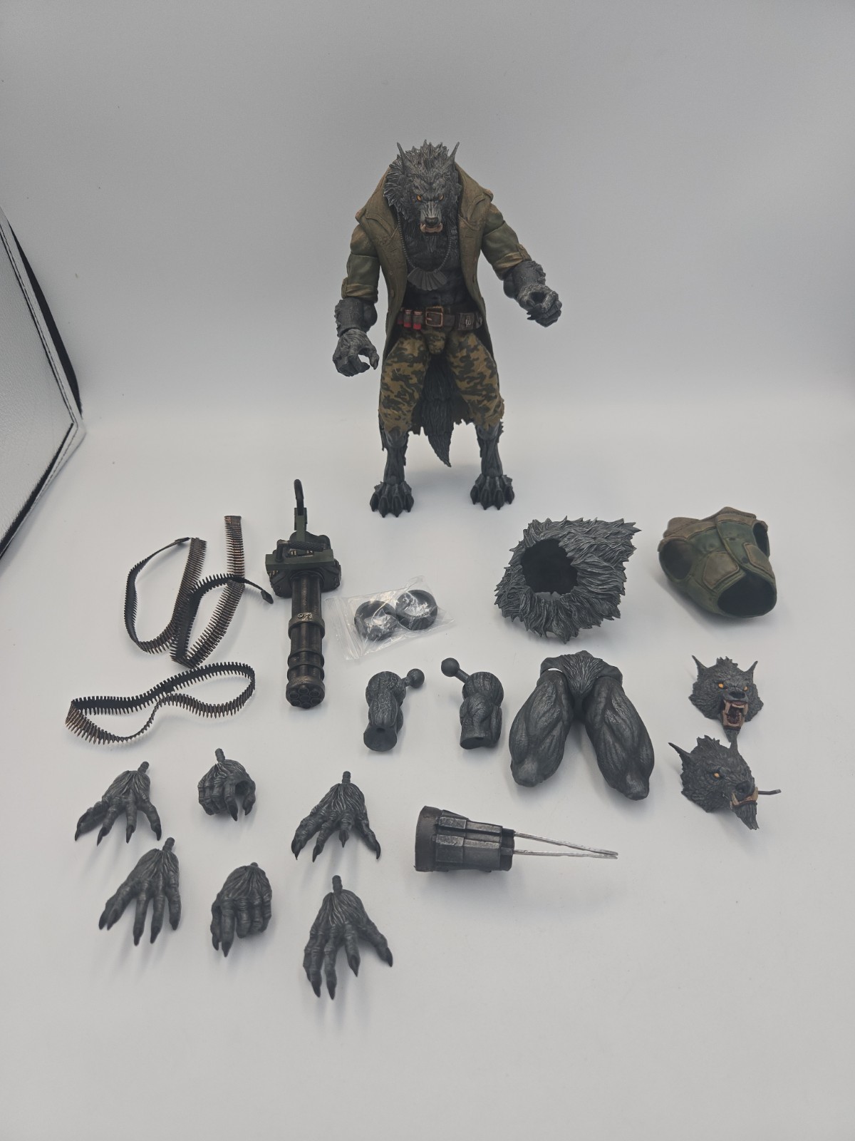 Fresh Monkey Fiction – Operation Monster Force Killoworg Complete. Loose