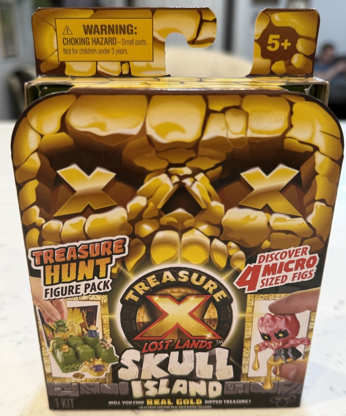 Treasure X Lost Lands Skull Island Treasure Hunt Figure Pack 4 Micro Sized Figs