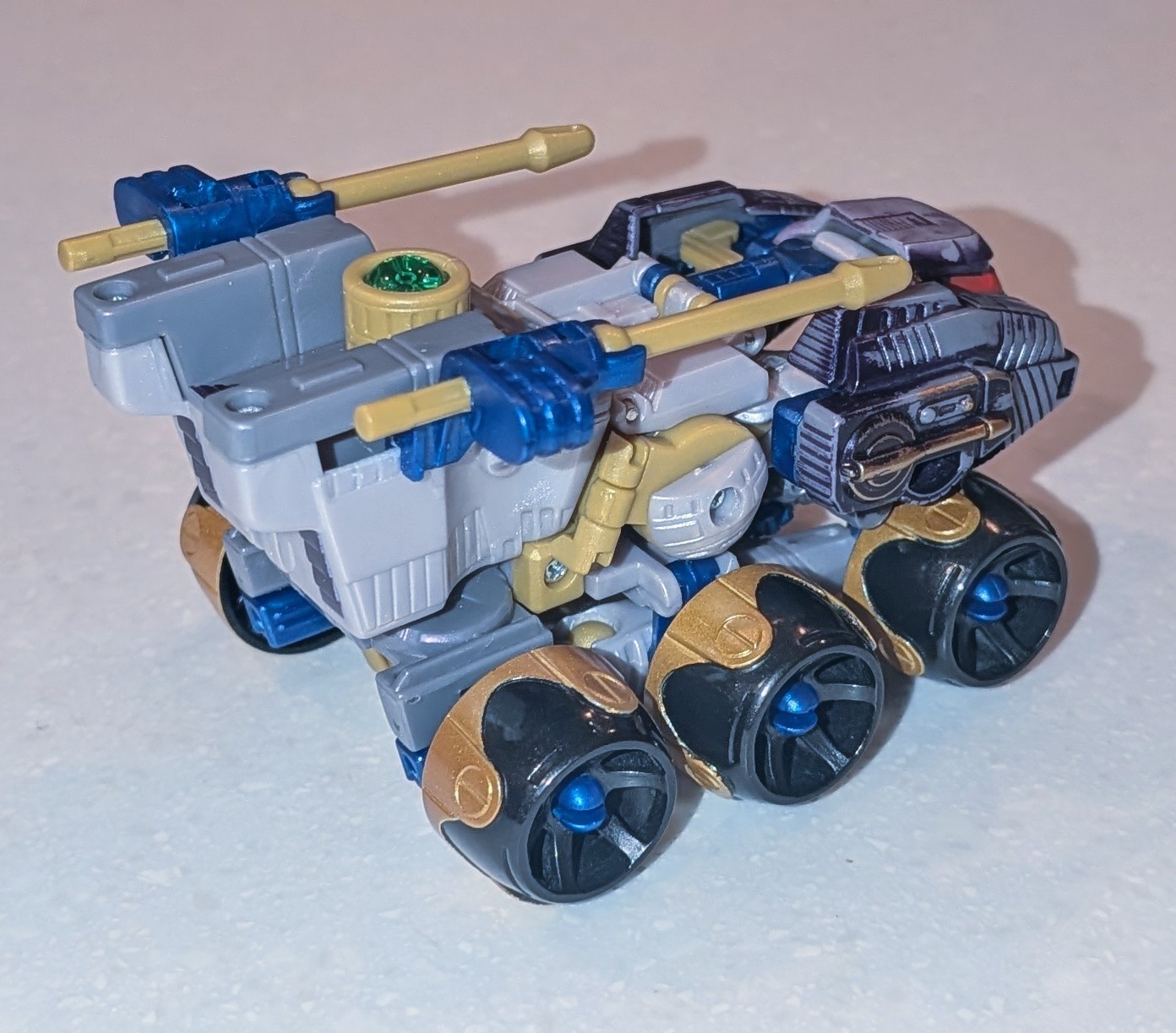 Transformers Beast Machines Strika Complete Deluxe Figure 2000