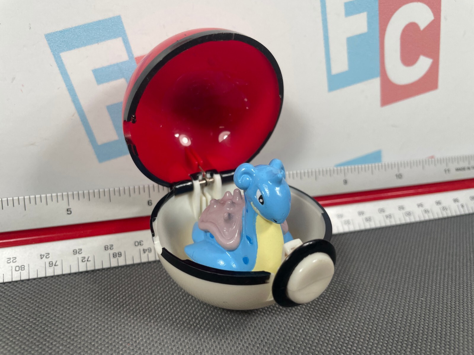 1999 Pokemon Basic Fun Lapras Figure & Pokeball Retro Vintage
