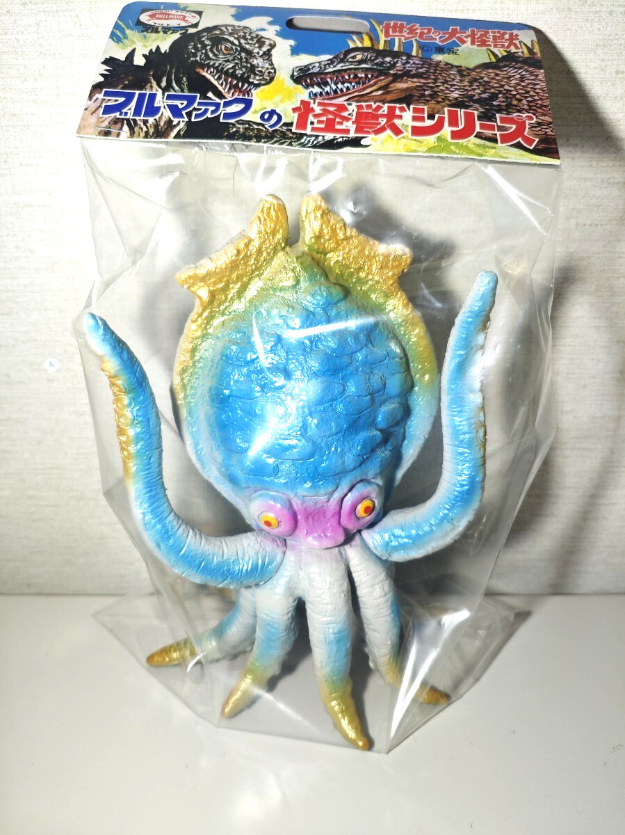 Bullmark Gezora Blue Soft Vinyl Figure Sofubi Monster Series 21cm from Japan NEW