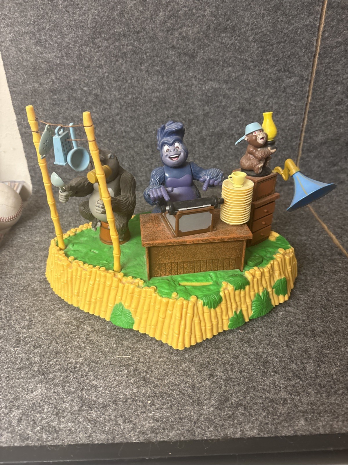 Collectable VTG Walt Disney World Thinkway Toys Burroughs And Tarzan Band Bank