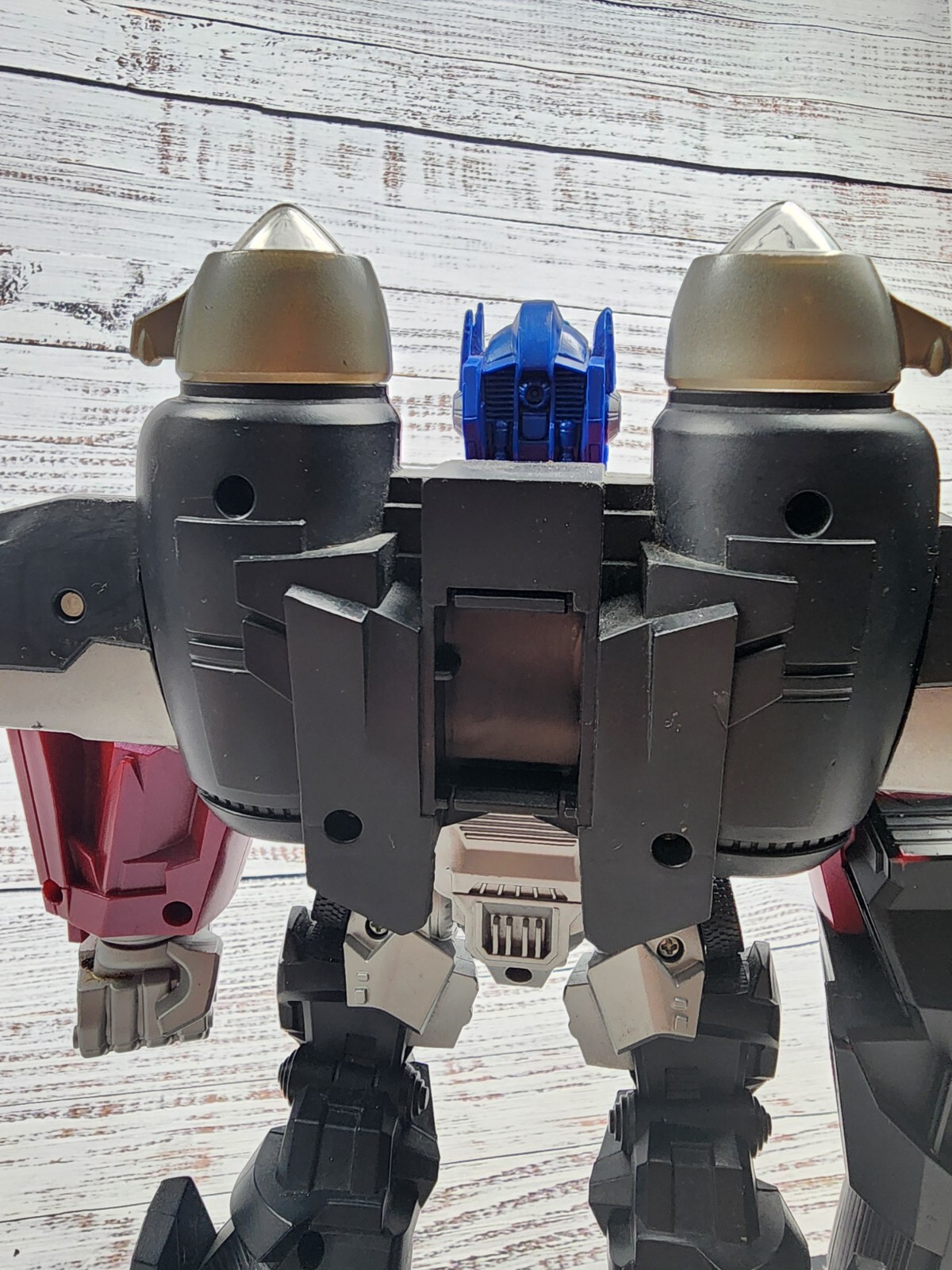 Optimus Prime 12” Transformers Mega Power Bots Talking Figure Light Up 2008