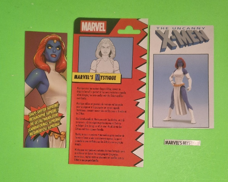 Marvel Legends MYSTIQUE / ROGUE *CUSTOM* X-MEN RETRO SERIES + GREAT COMIC BOOK