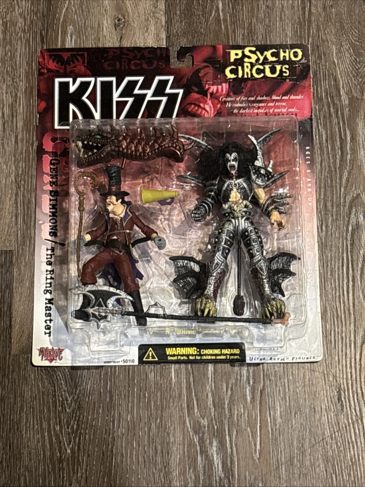 1998 KISS Psycho Circus Gene Simmons / The Ring Master Ultra Action Figures