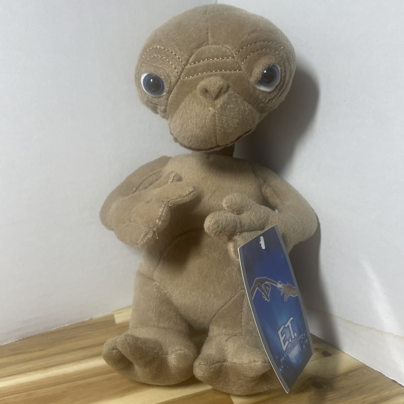 E.T. The Extra-Terrestrial Plush Soft Stuffed Animal 12&Prime; Alien Doll Toy 2013 ET