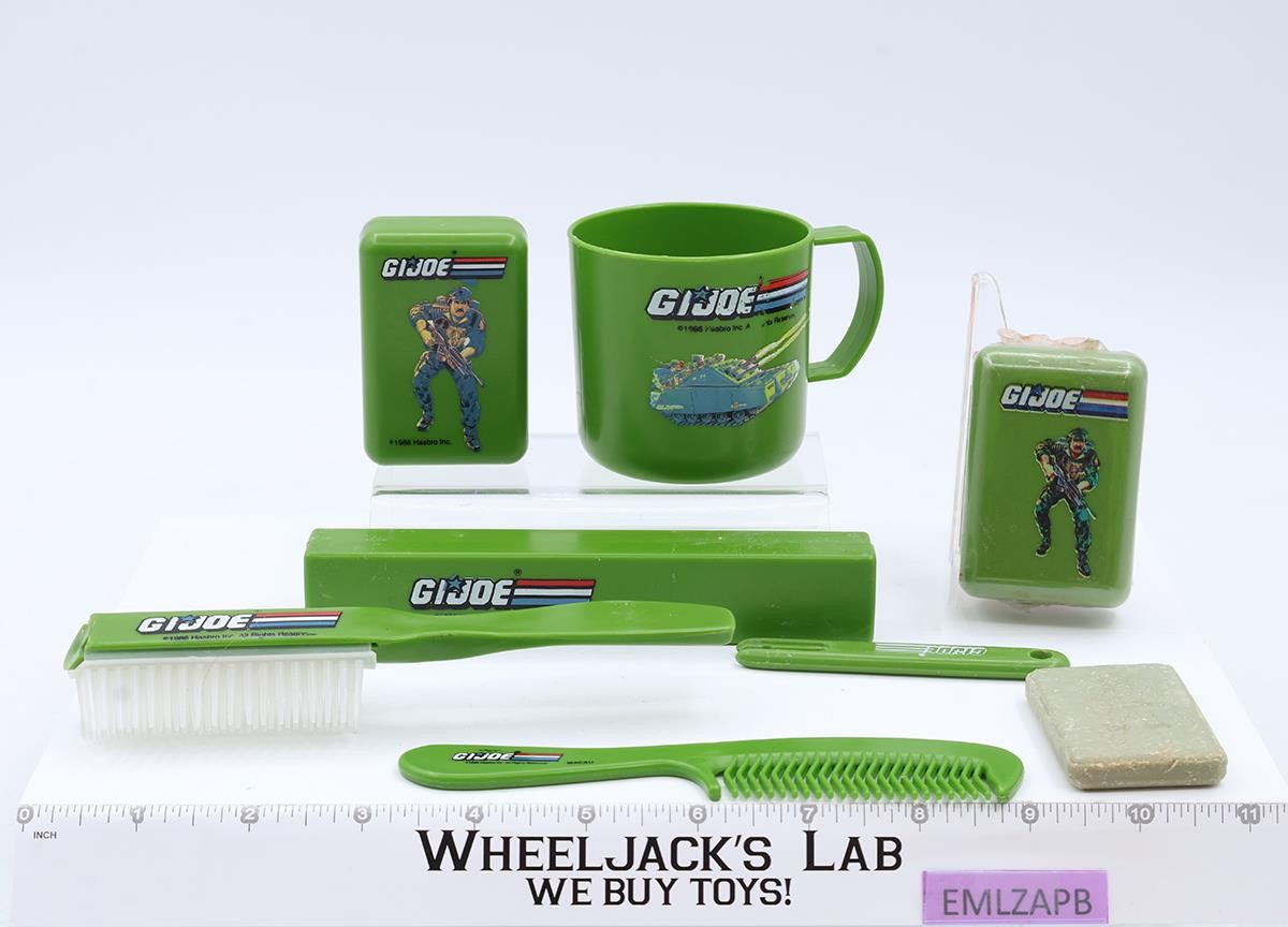 GI Joe Locker Bag W/Soap Case, Soap Brush, Comb, Toothbrush Holder & Cup