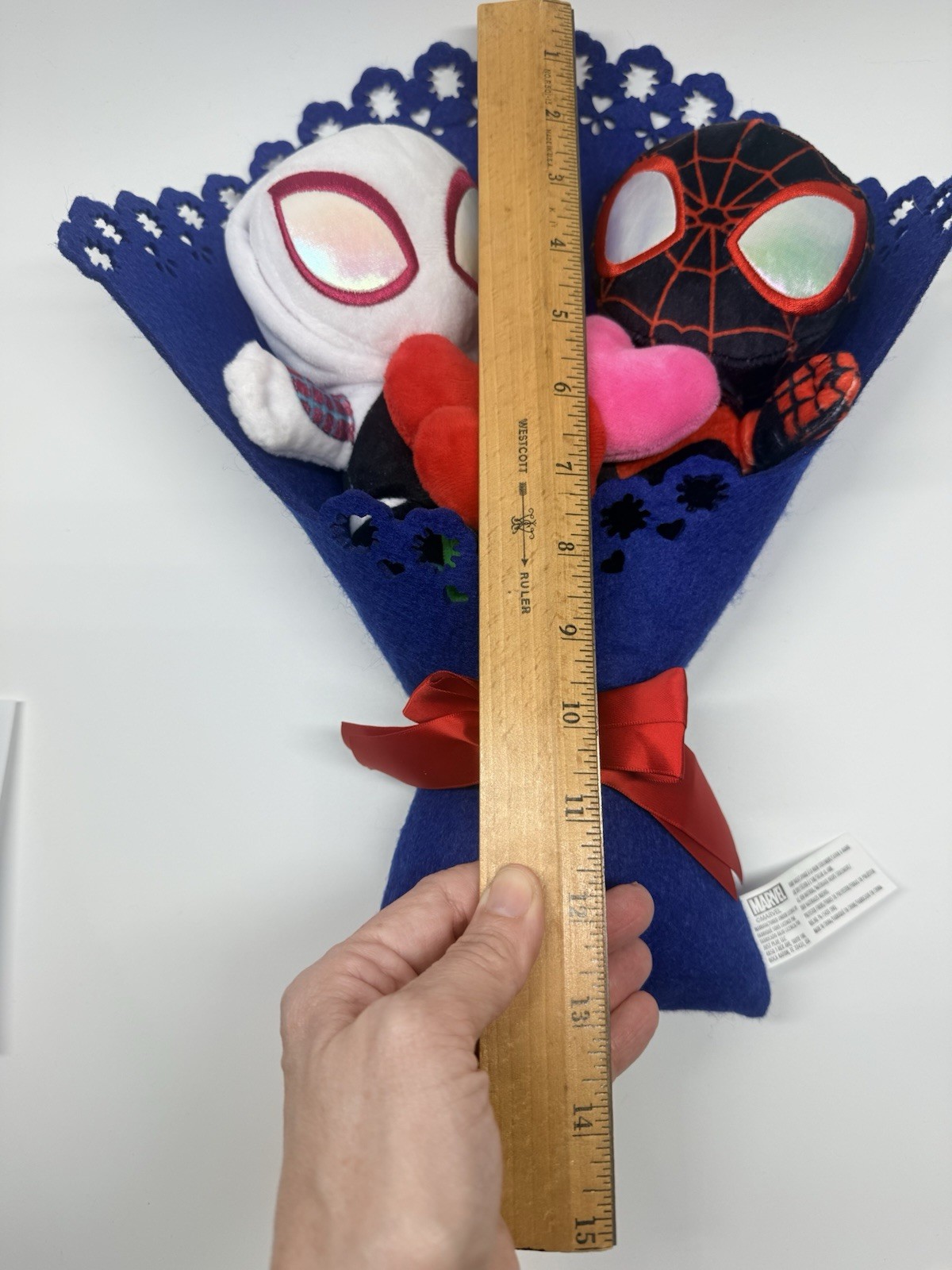Spider-Man & Ghost-Spider Marvel Valentine&rsquo;s Day 14&Prime; Plush Bouquet 2025