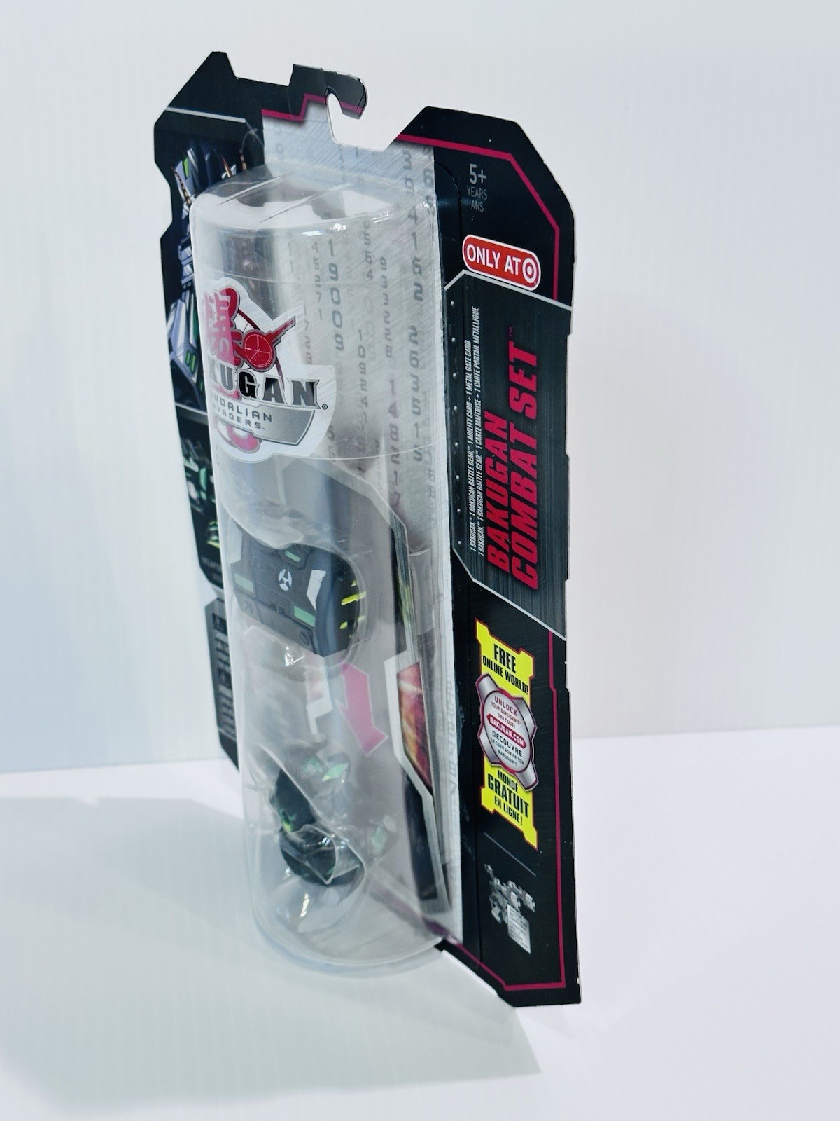 BAKUGAN Gundalian Invaders Combat Set: Silver BOOMIX & Darkus LINEHALT Target