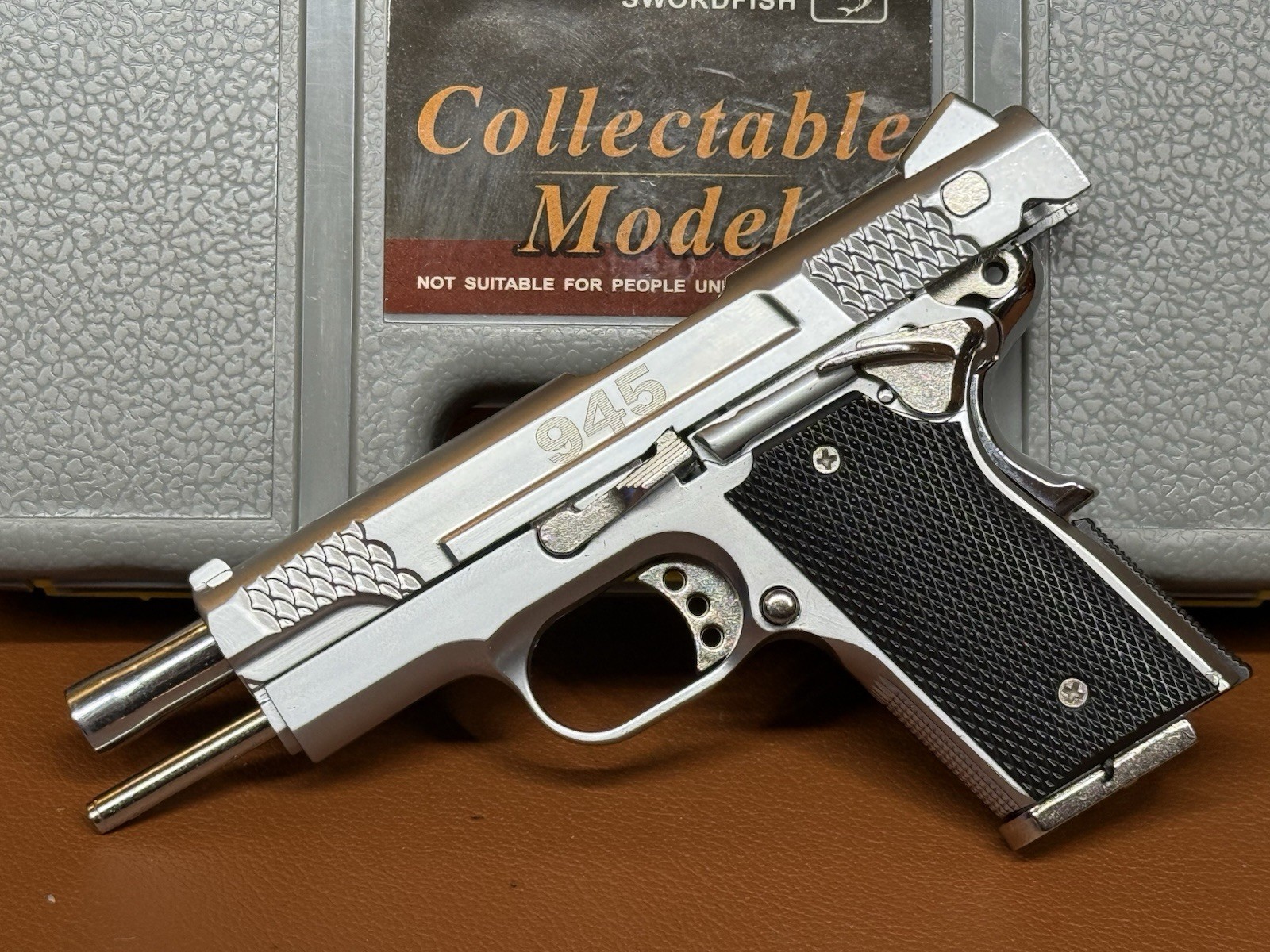 SEIKO Smith & Wesson 945 Eject Toy Gun 1:3 Mini Guns Model Highly Detailed Rare