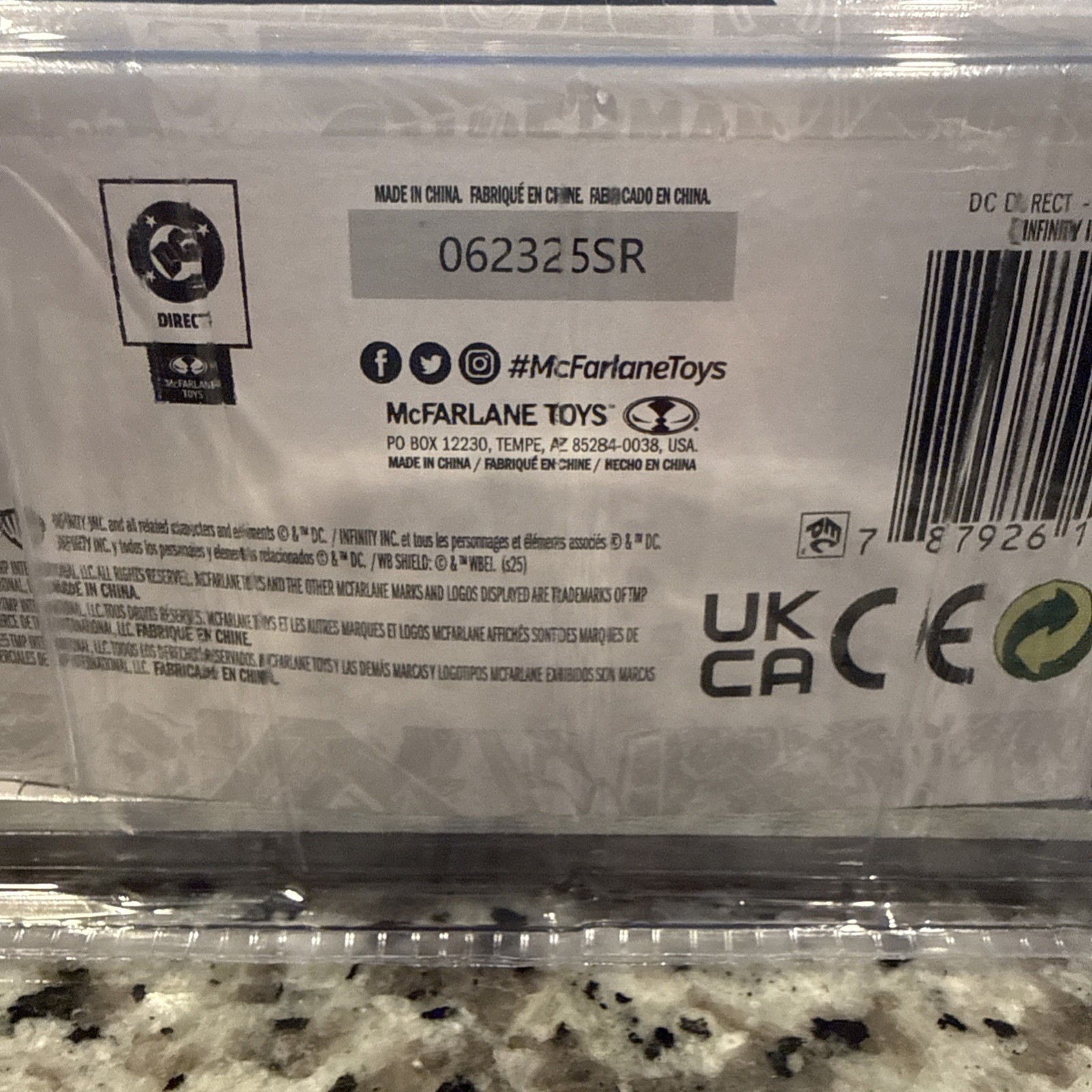 Mcfarlane DC Multiverse Page Punchers Gold Label Infinity Inc #16 OBSIDIAN