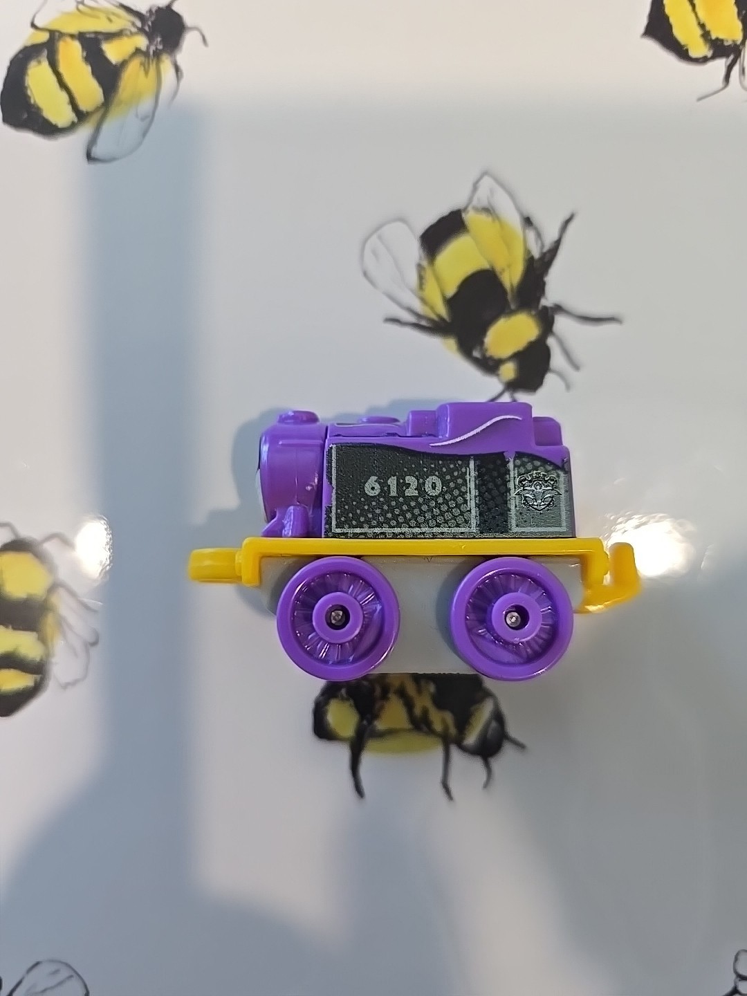 THOMAS & FRIENDS Train Minis DC Comics Belle Raven Weighted J22A