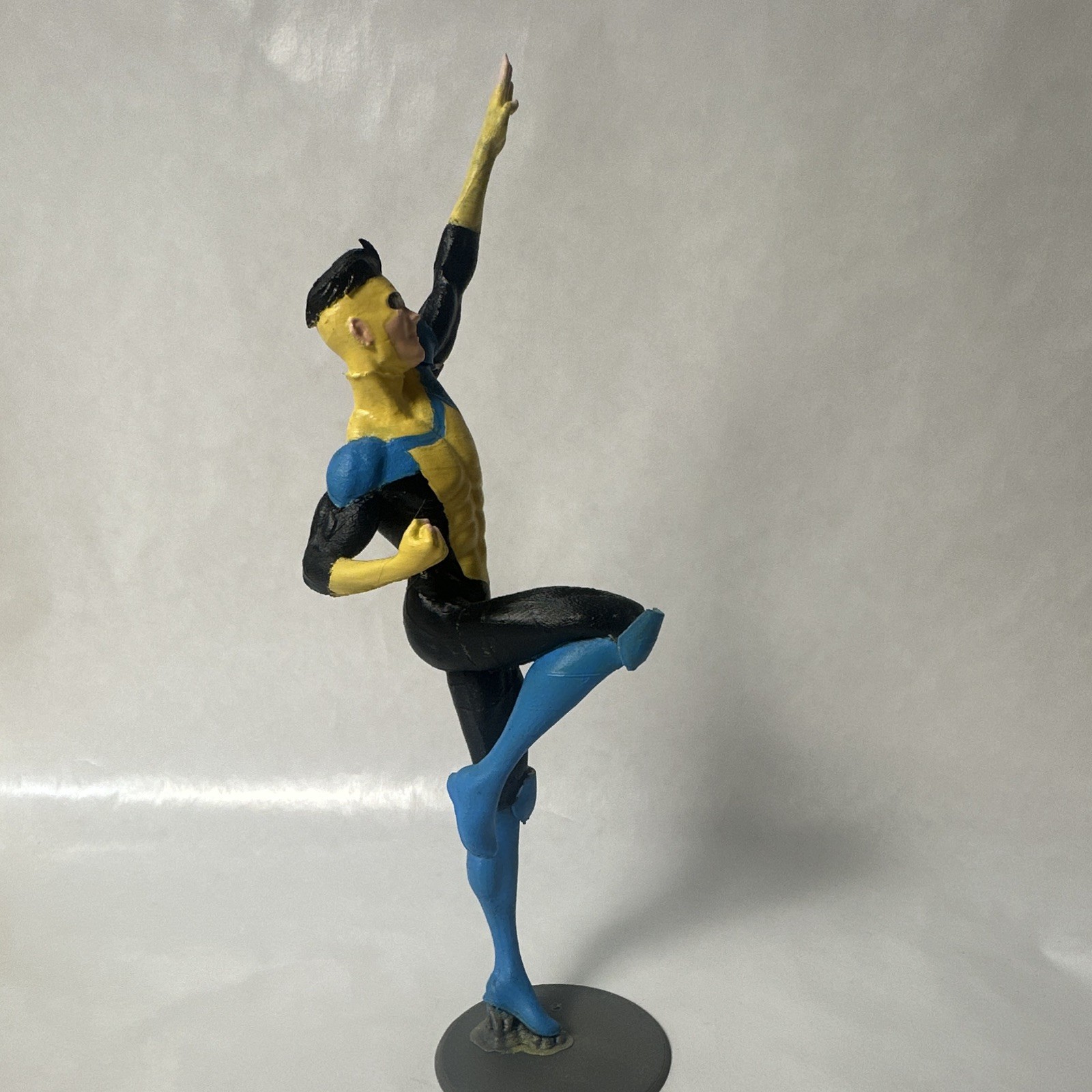 Custom 3D printed invincible statue 9inches tall PLA+ with stand attached