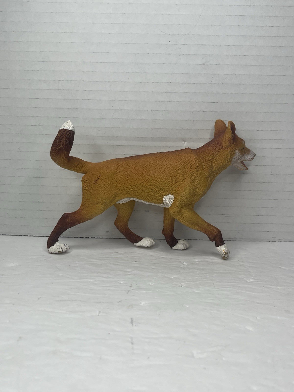 Vintage Plastic Animal Toy Lot Figurine Kangaroo Dingo Koala Australia