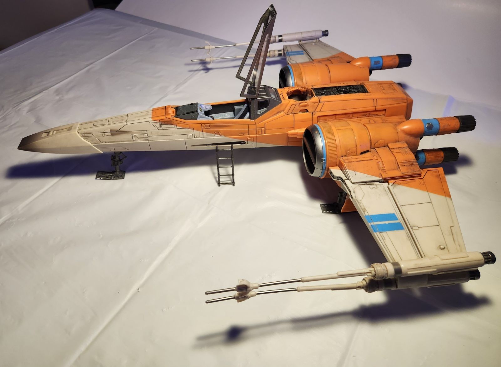 Star Wars The Vintage Collection Poe Dameron&rsquo;s X-Wing Fighter Hasbro TVC Loose