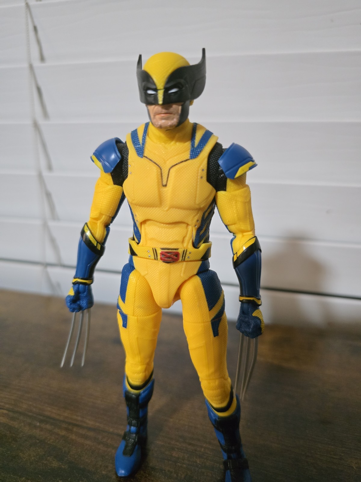 Marvel Legends Series Wolverine, Deadpool & Wolverine Collectible 6”