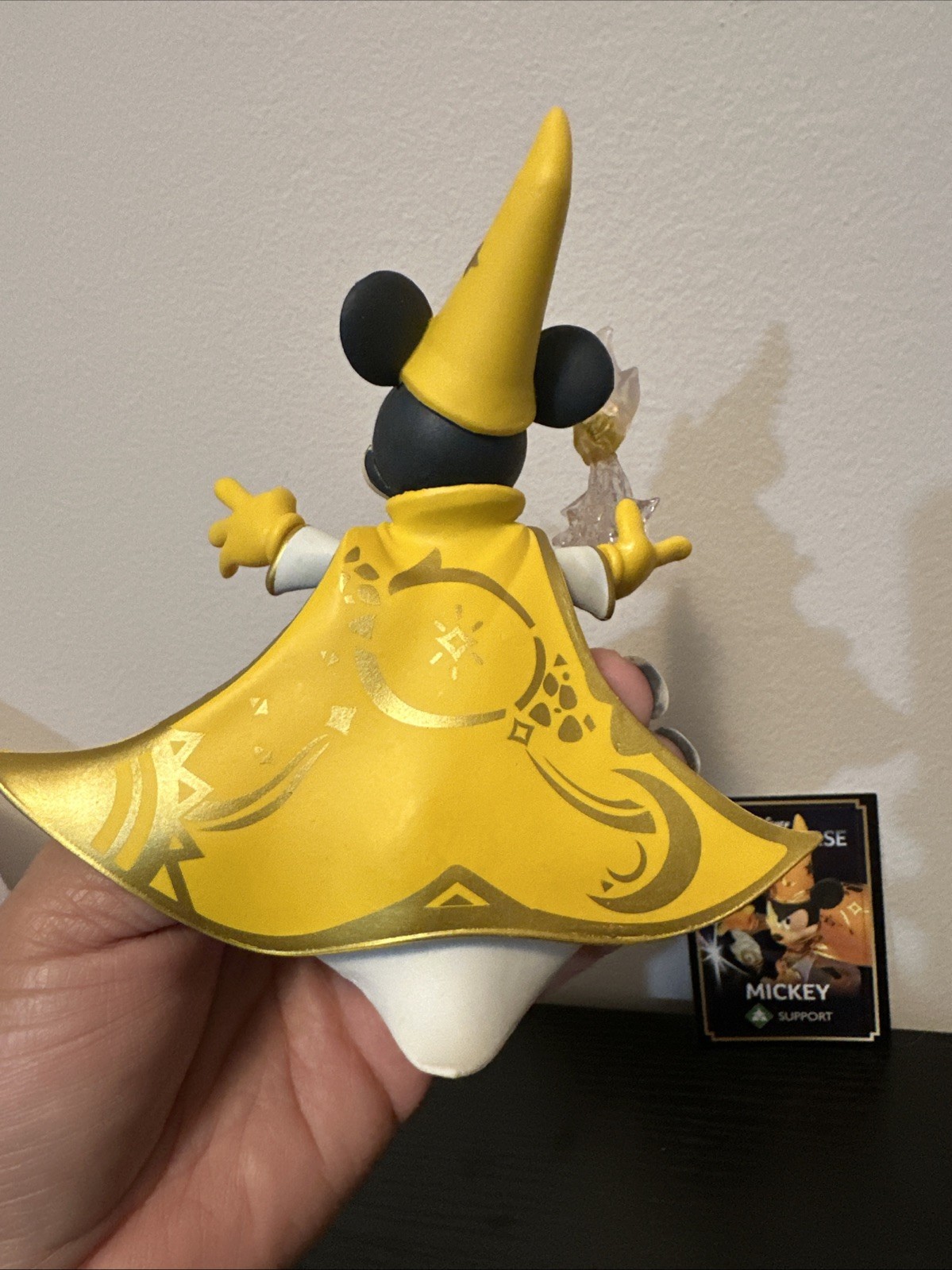 Disney Mirrorverse MICKEY Mouse 5&Prime; Action Figure McFarlane Toy Walt Disney World