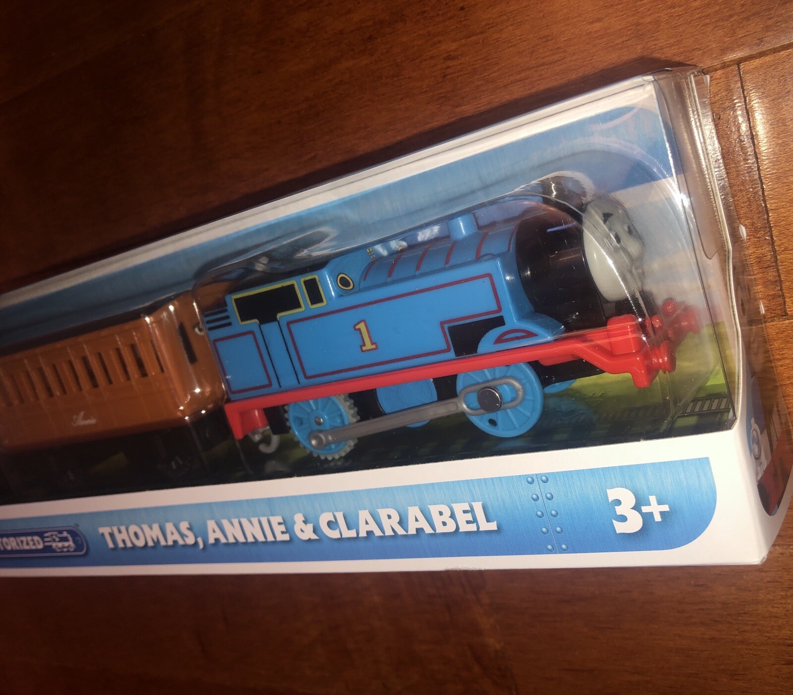 Thomas and Friends Trackmaster Thomas Annie Clarabel Motorized Engine Train New