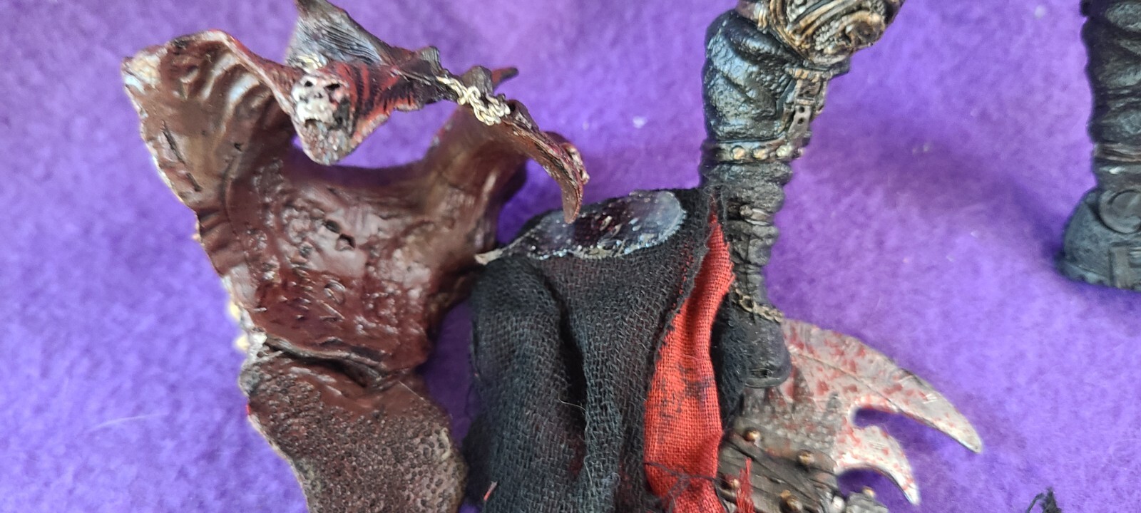 SPAWN THE BLACK HEART – McFarlane Dark Ages Series 14 – LOOSE – 1999 – COMPLETE