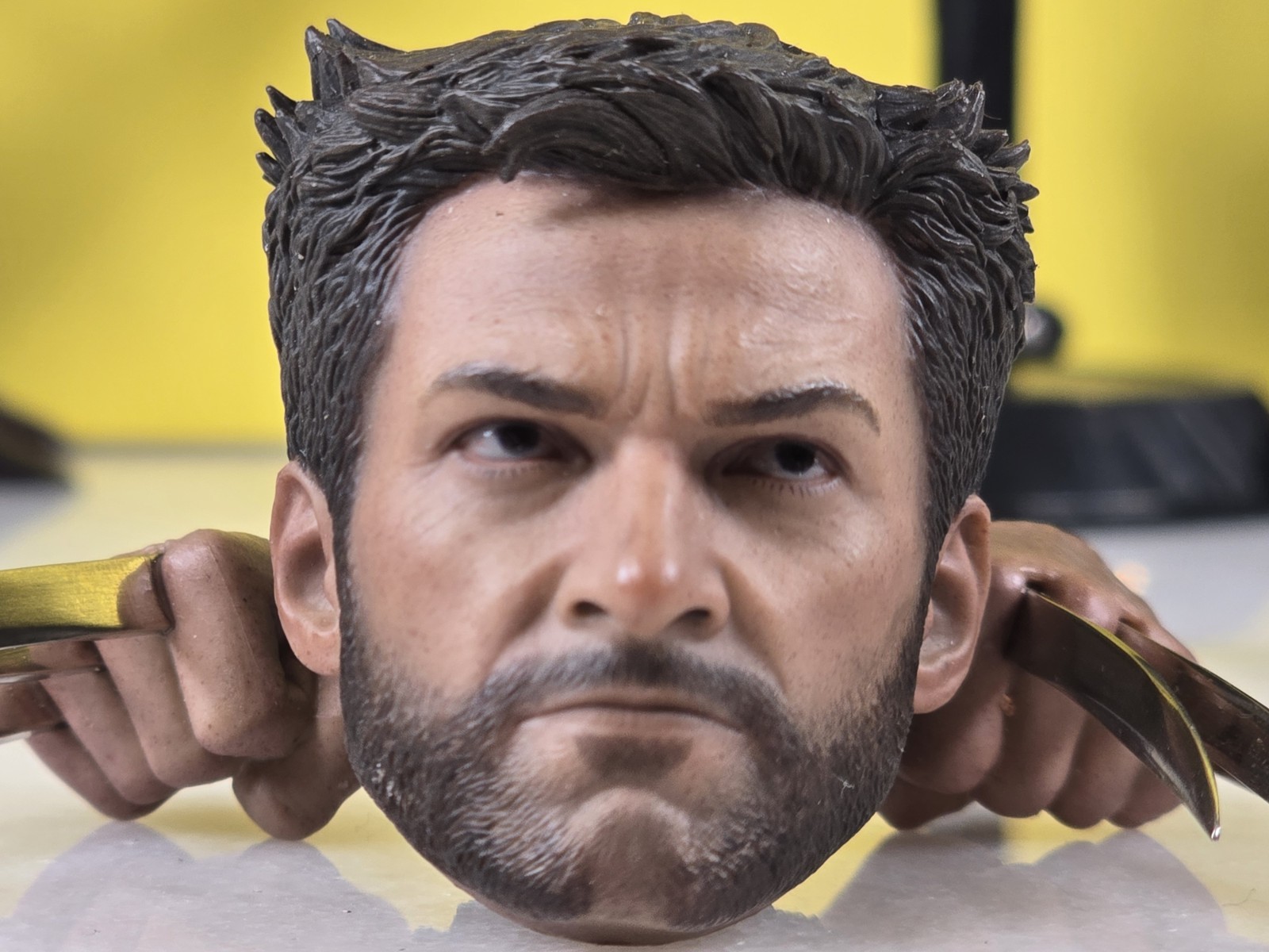 Marvel Wolverine Hugh Jackman Logan head & Adamantium Claws 1/6 kitbash