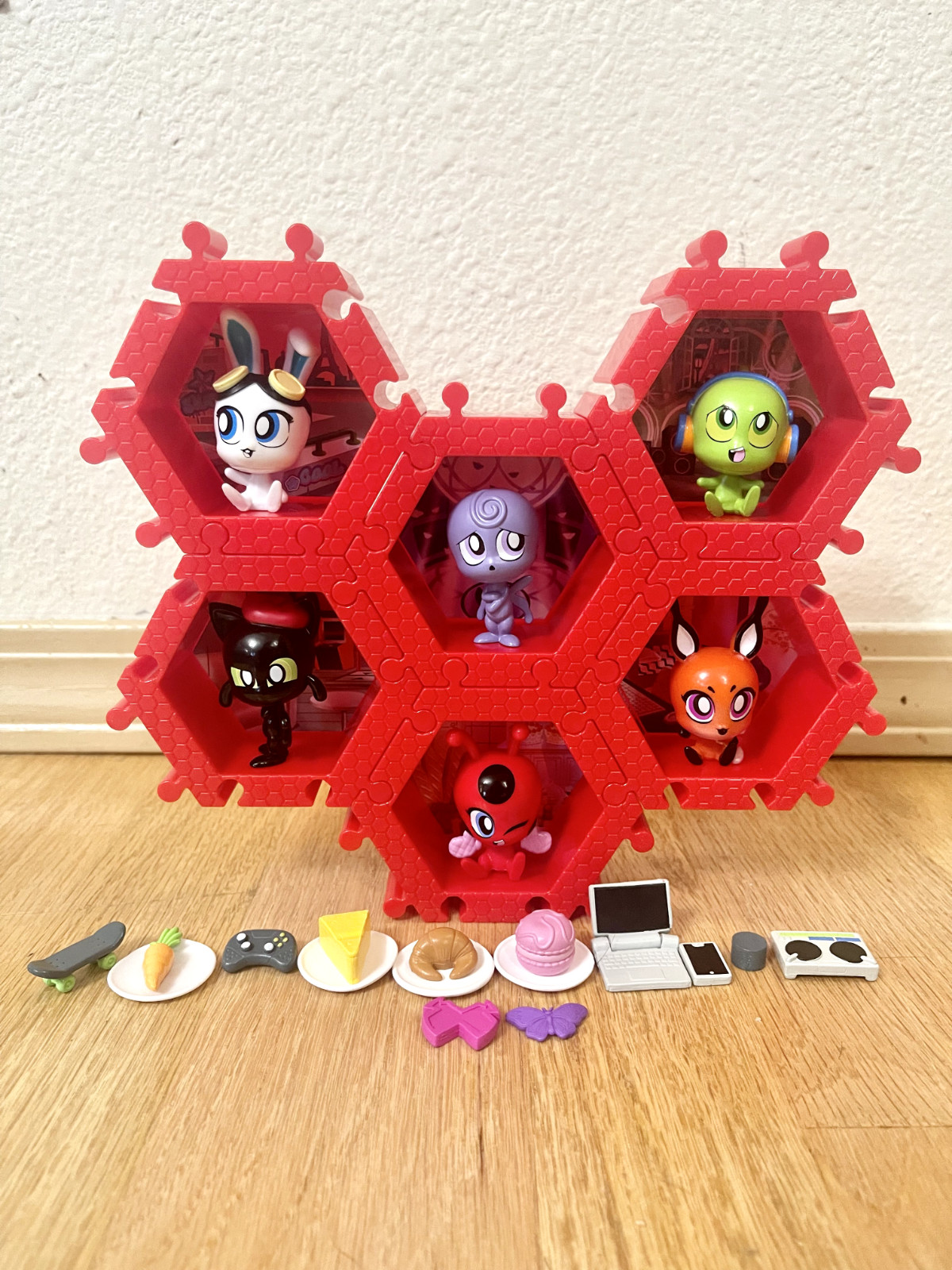 VERSION 2 BRAND NEW! Miraculous Ladybug Miracle Box Kwami Surprise Figures STACK