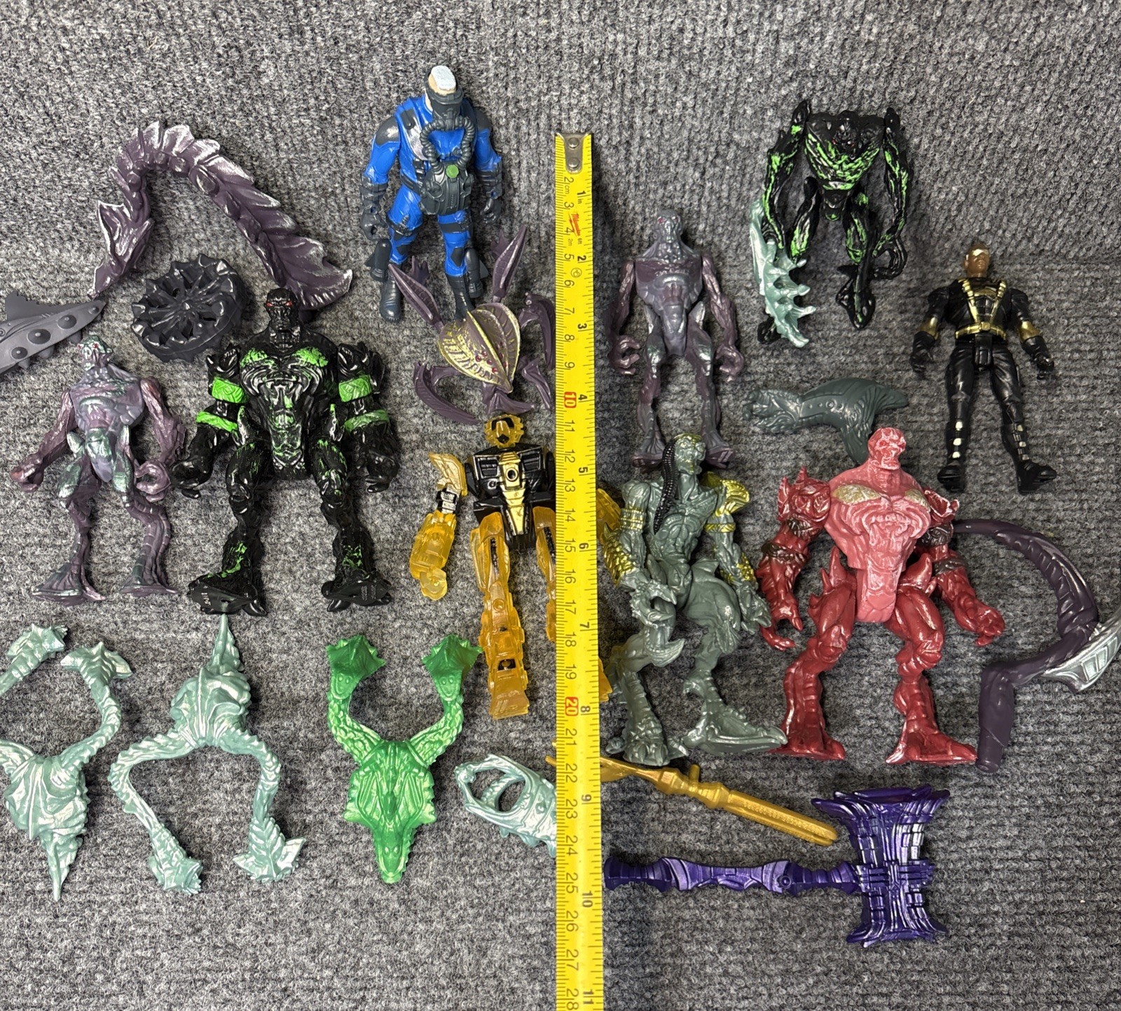Lot Final Faction Figures Weapons Accessories Greenbrier International