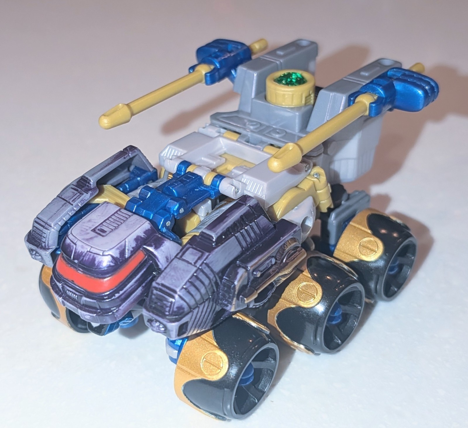 Transformers Beast Machines Strika Complete Deluxe Figure 2000