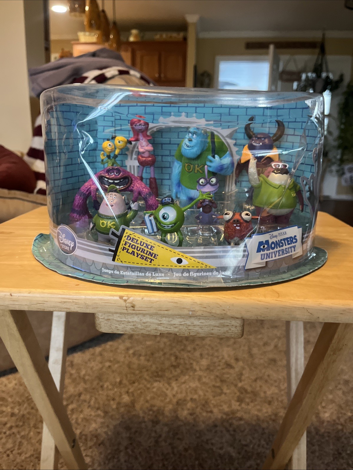 Disney Store Pixar Monster&rsquo;s Inc University Deluxe Figurine Figure Playset New