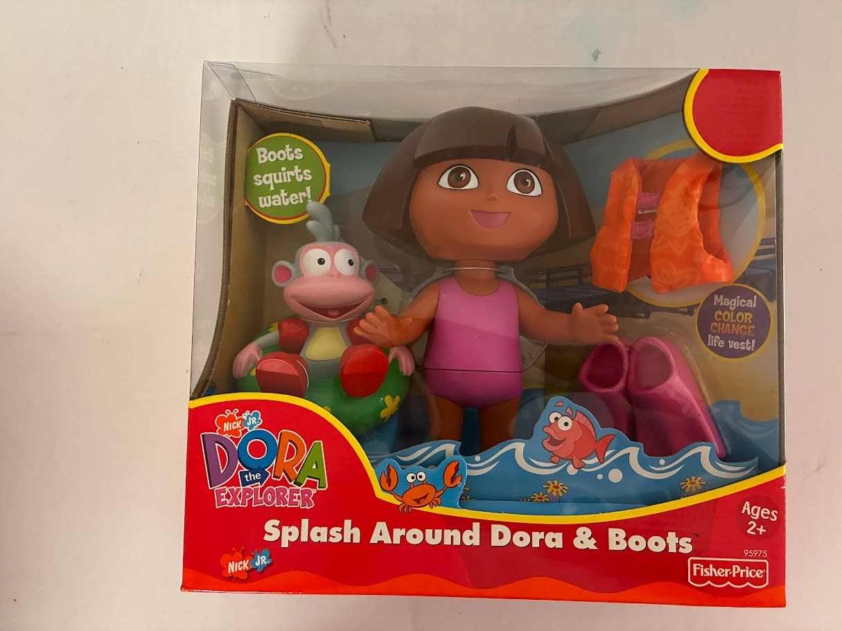 Dora the Explorer Splash Around Dora & Boots with bonus purse *NEW*