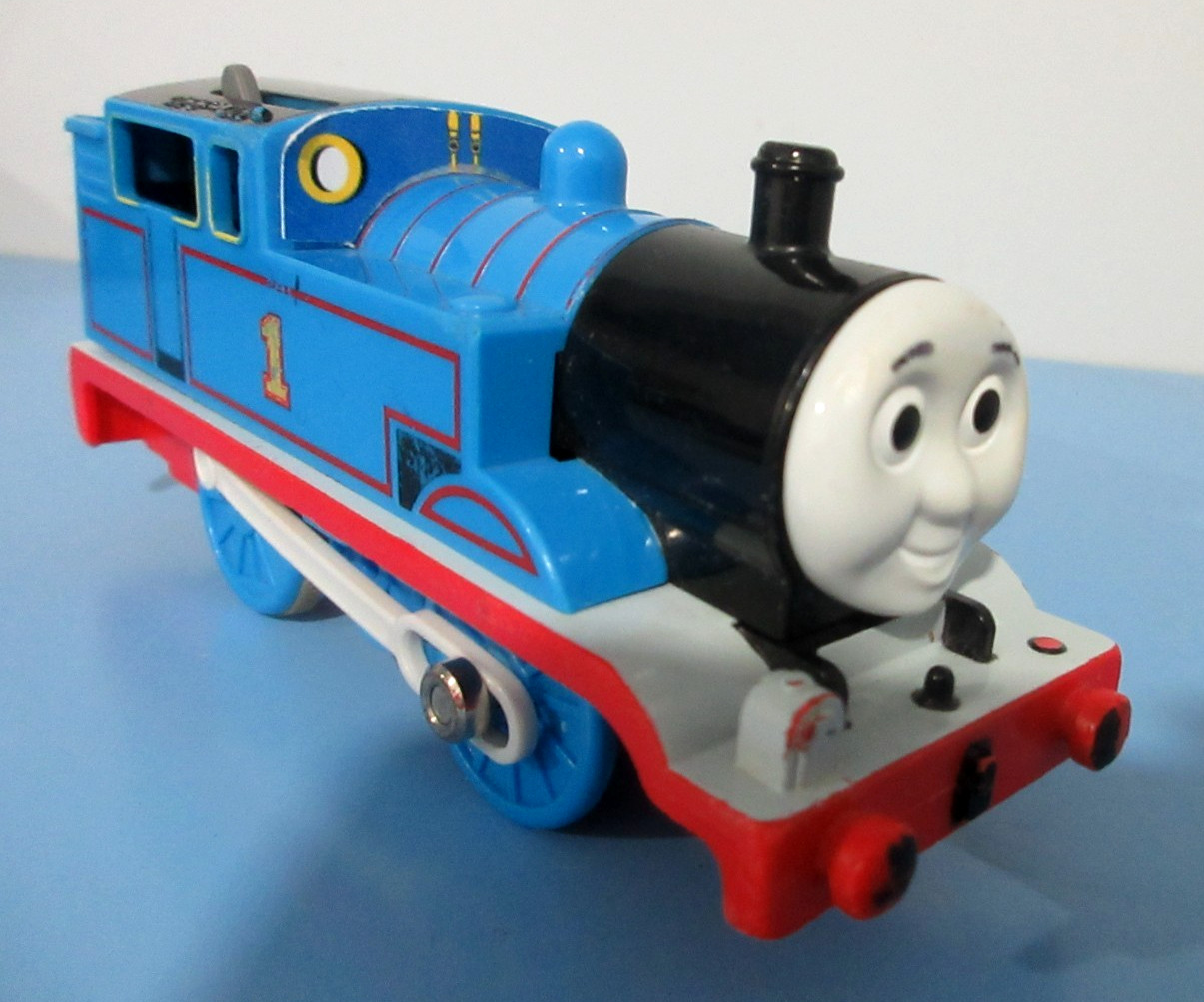 Thomas & Friends Tomy Trackmaster Thomas w/ White Running Board/Deck GUC!