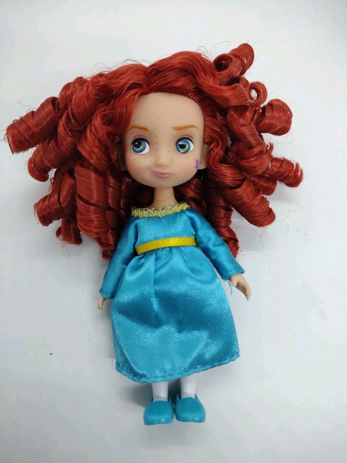 DISNEY STORE Animators Collection Merida 5&Prime; toddler doll accessories set