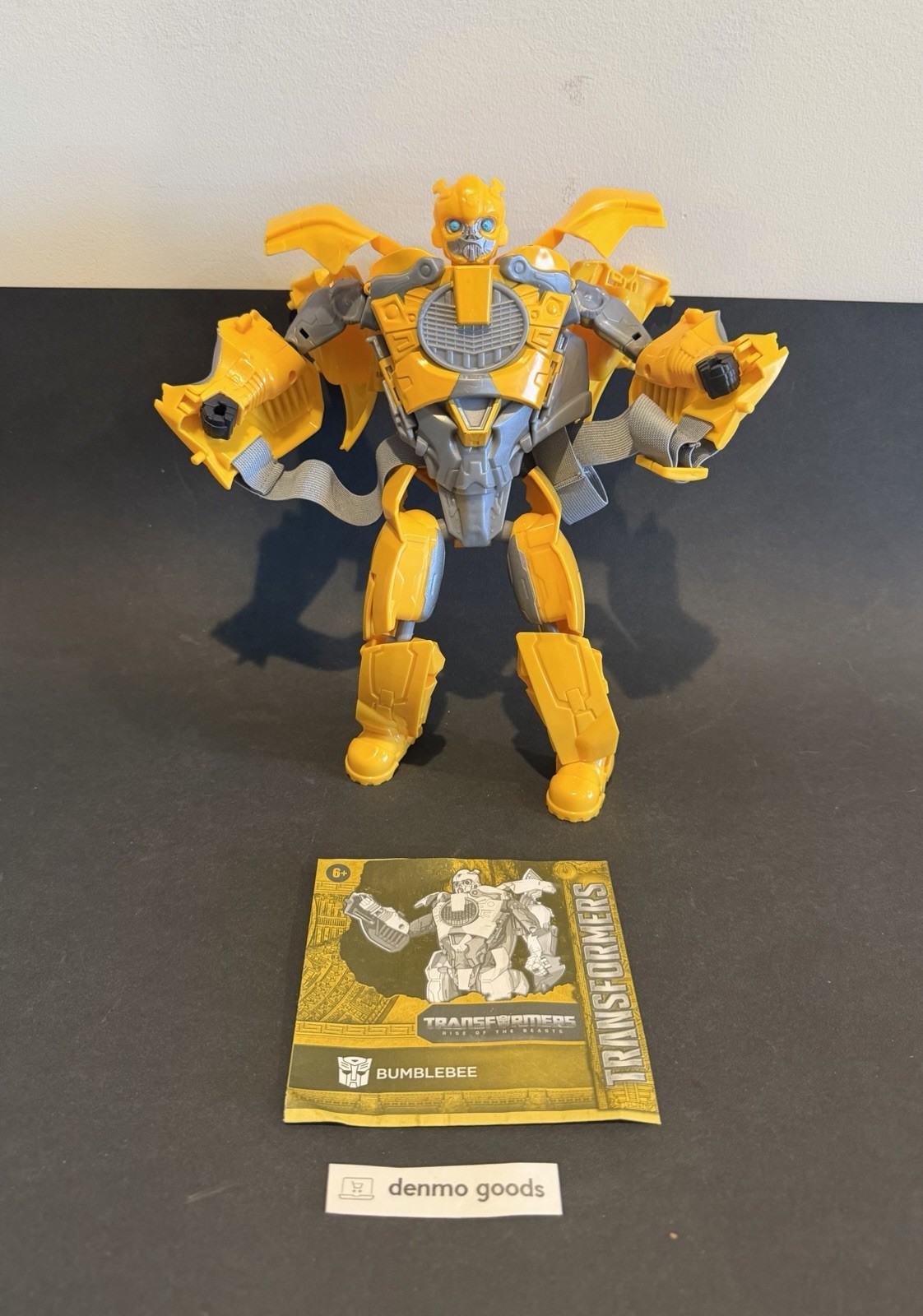 Hasbro Transformers Bumblebee 2-in-1 Converting Mask