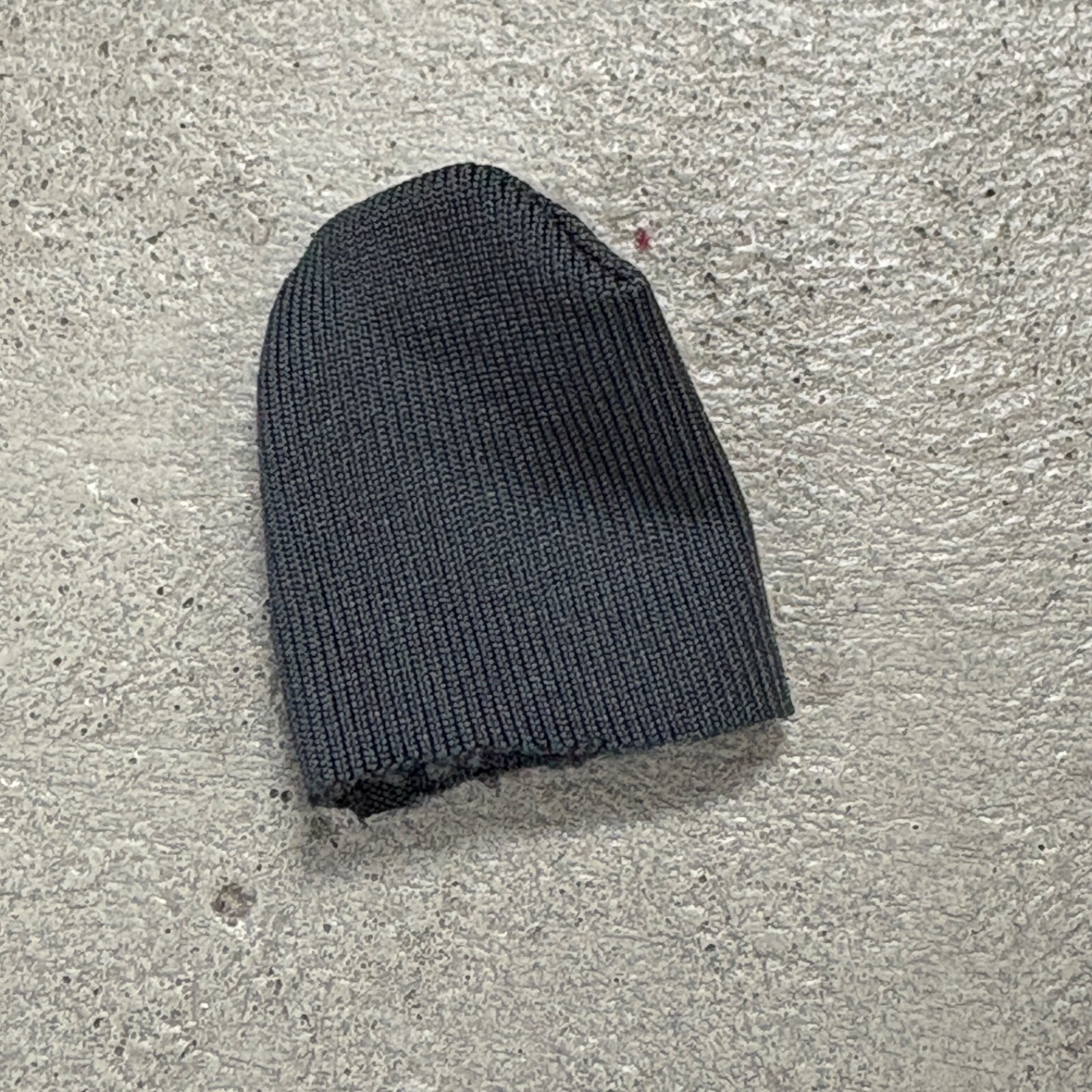 PB-BNE-GR: 1/12 scale Dark Grey Beanies for 6&Prime; ~ 7&Prime; Action figures
