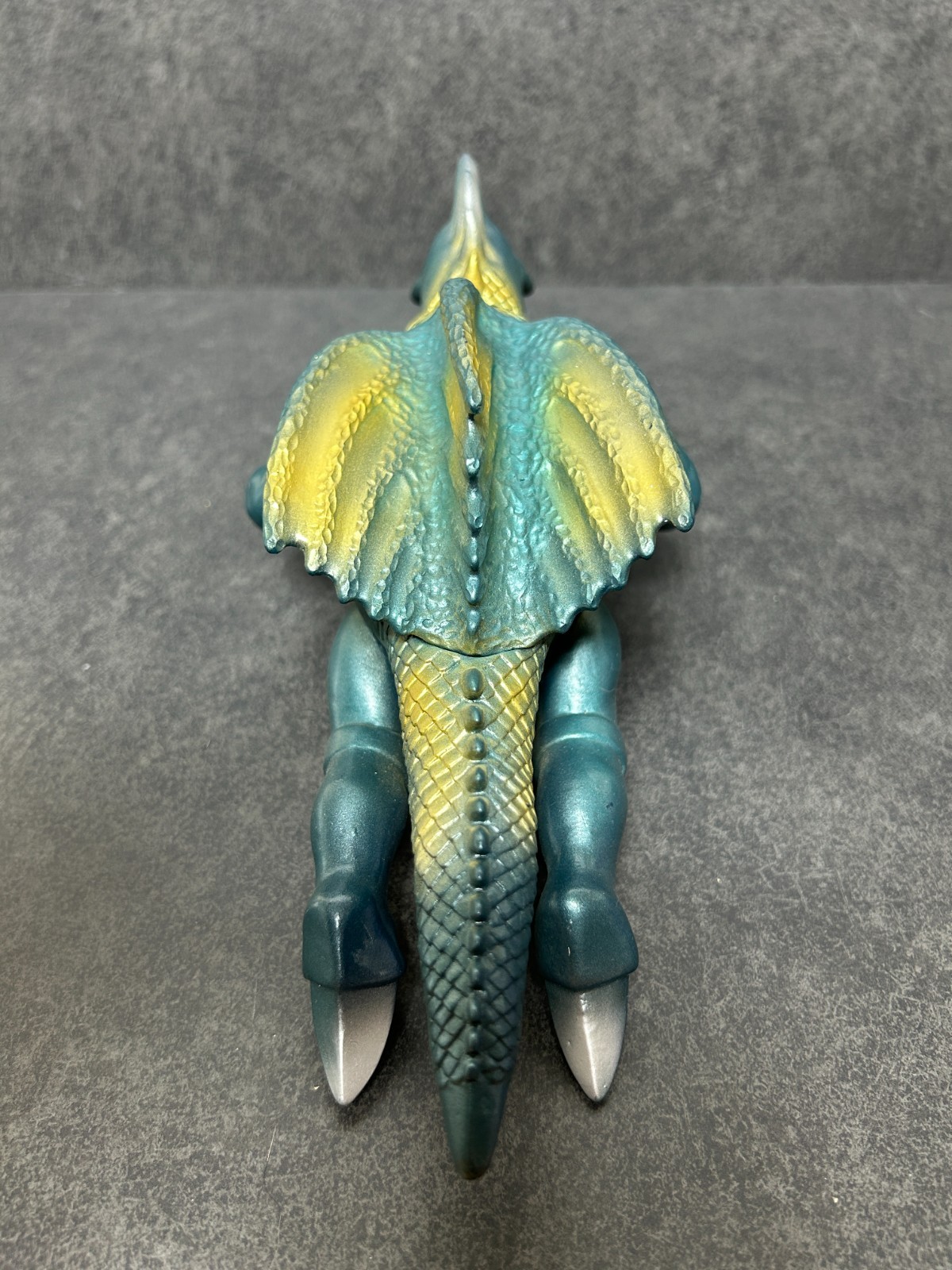 Marusan Gigan Flying Sofubi 9.8&Prime; Soft Vinyl Figure Godzilla 2002