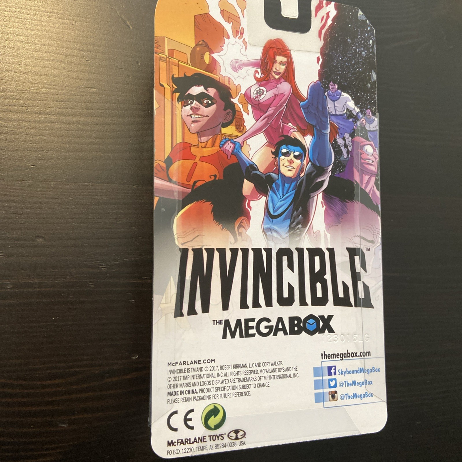 Invincible Skybound The Megabox Exclusive Blue Suit Figure McFarlane Toys