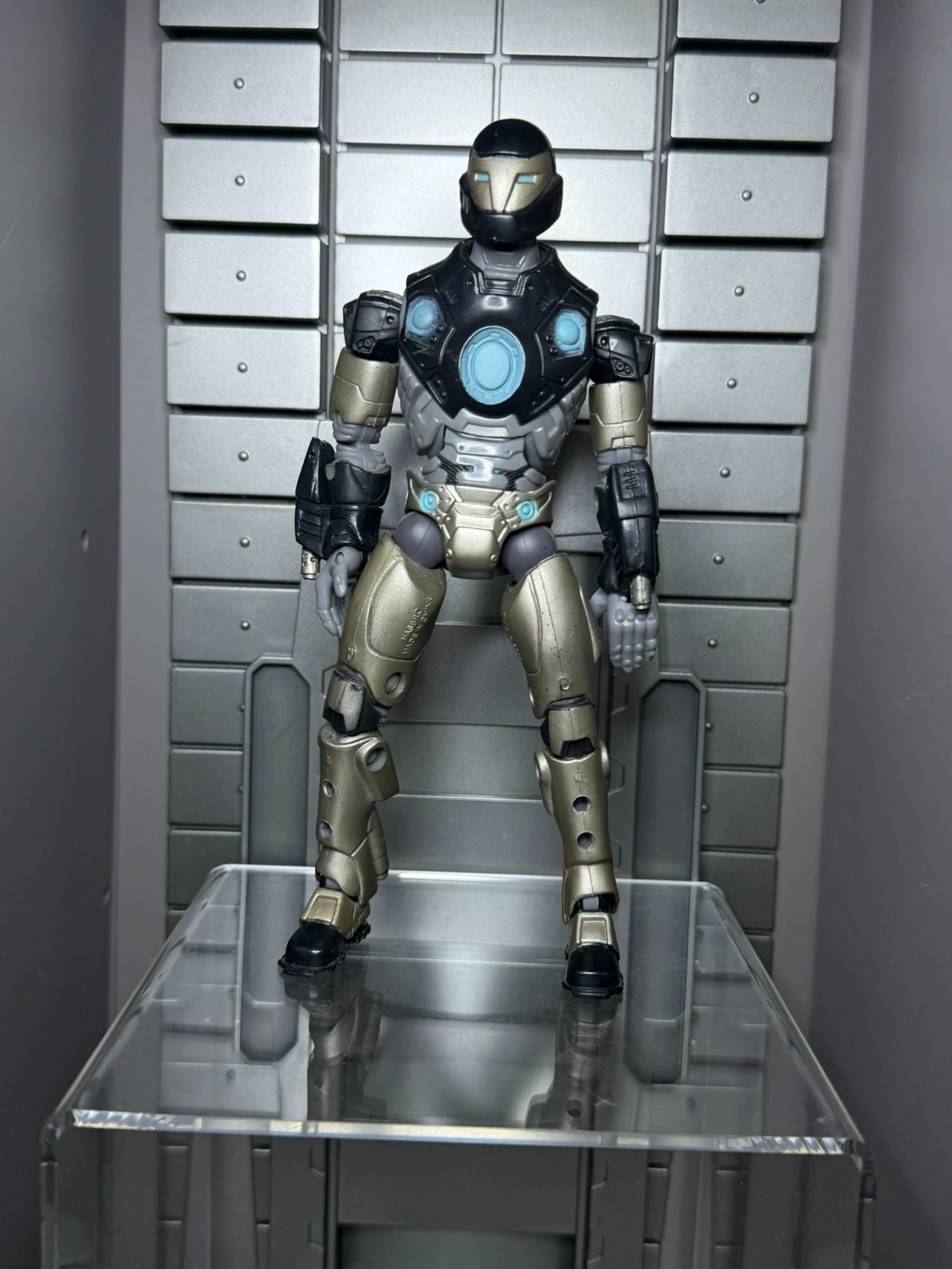 Marvel Legends Ares Walmart BAF Build Figure Series Ultimate War Machine 6&Prime;
