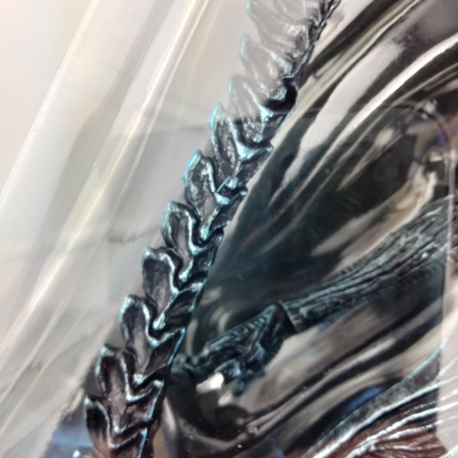 NECA AVP Alien vs Predator Grid Alien 12&Prime; 1:12 Series 7 Toy Action Figure – BNIB