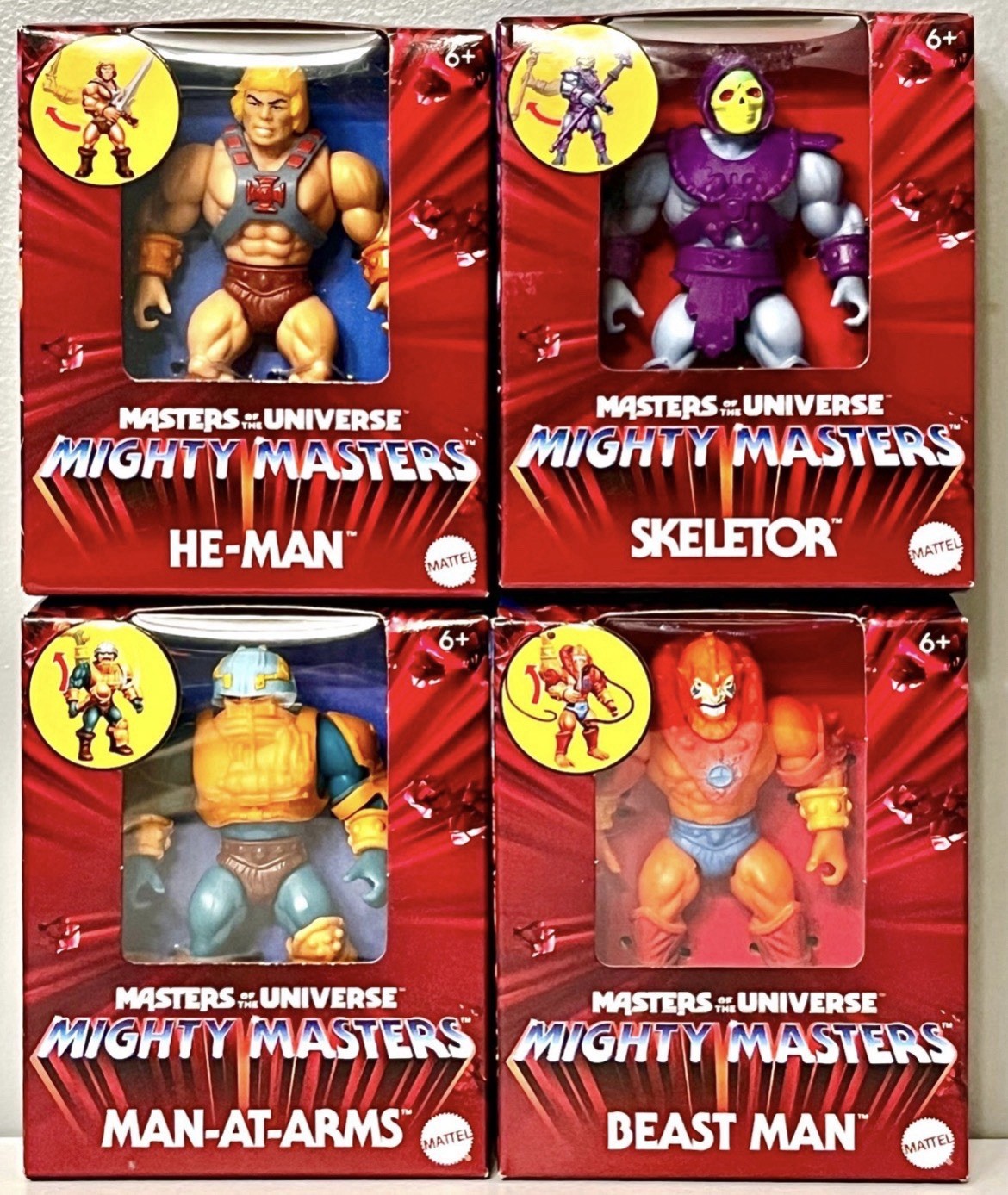 MIGHTY MASTERS of the Universe SET 4 HE-MAN SKELETOR MAN-AT-ARMS BEAST + DISPLAY