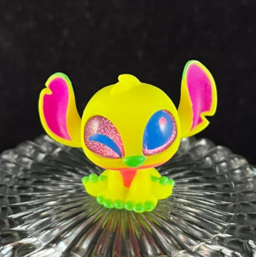 Disney Doorables – Neon Glow Peek – Stitch – Lilo & Stitch – Common