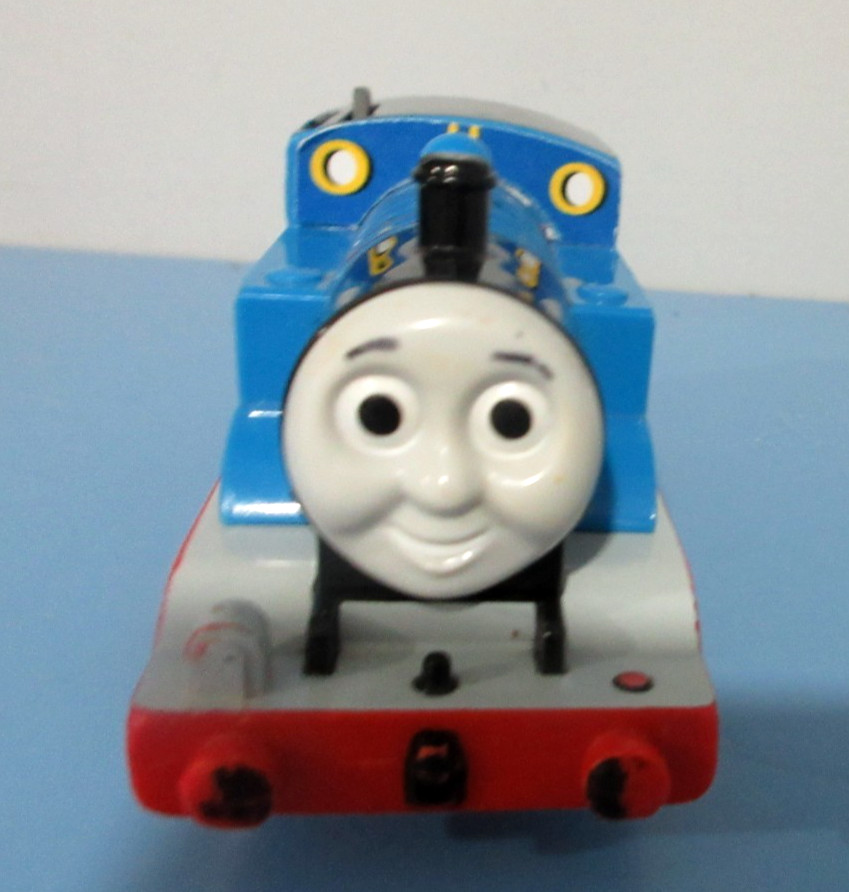 Thomas & Friends Tomy Trackmaster Thomas w/ White Running Board/Deck GUC!
