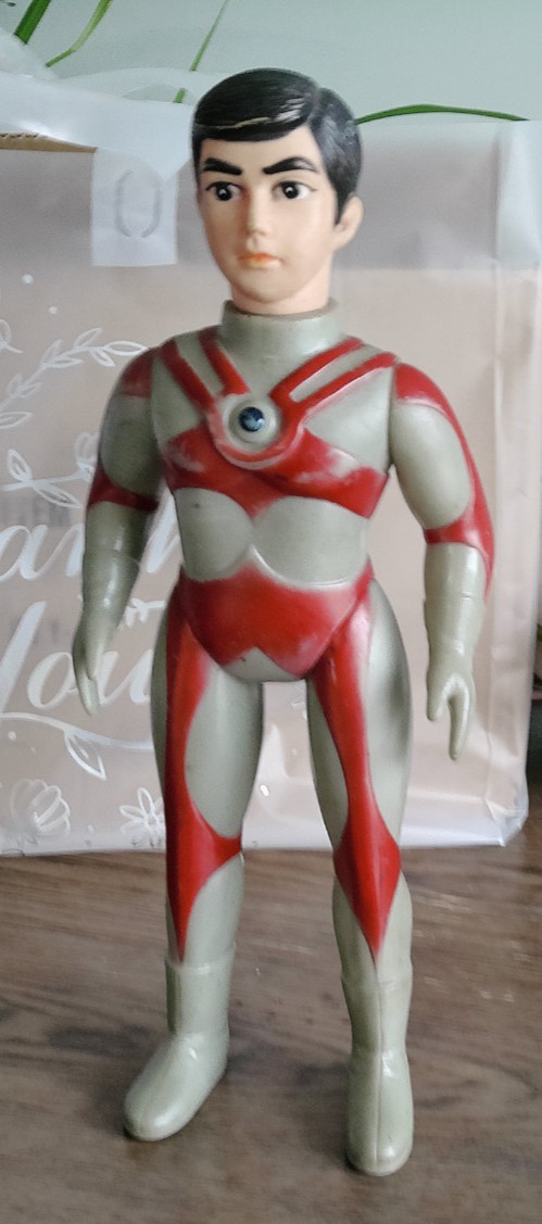 Ultraman Ace Vintage Vinyl Action Figure