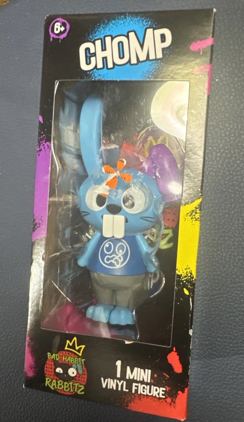 NEW 3.5&Prime; Bad Habbit Rabbitz Mini Vinyl Figure, Chomp Bad Bunny Rabbit