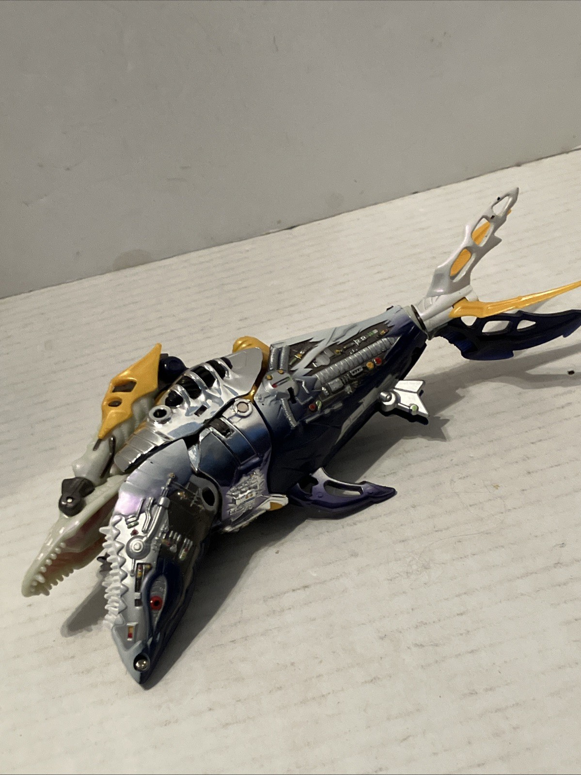 2001 Transformers Robot in Disguise SKY-BYTE Predacon Shark Hasbro Vintage Parts