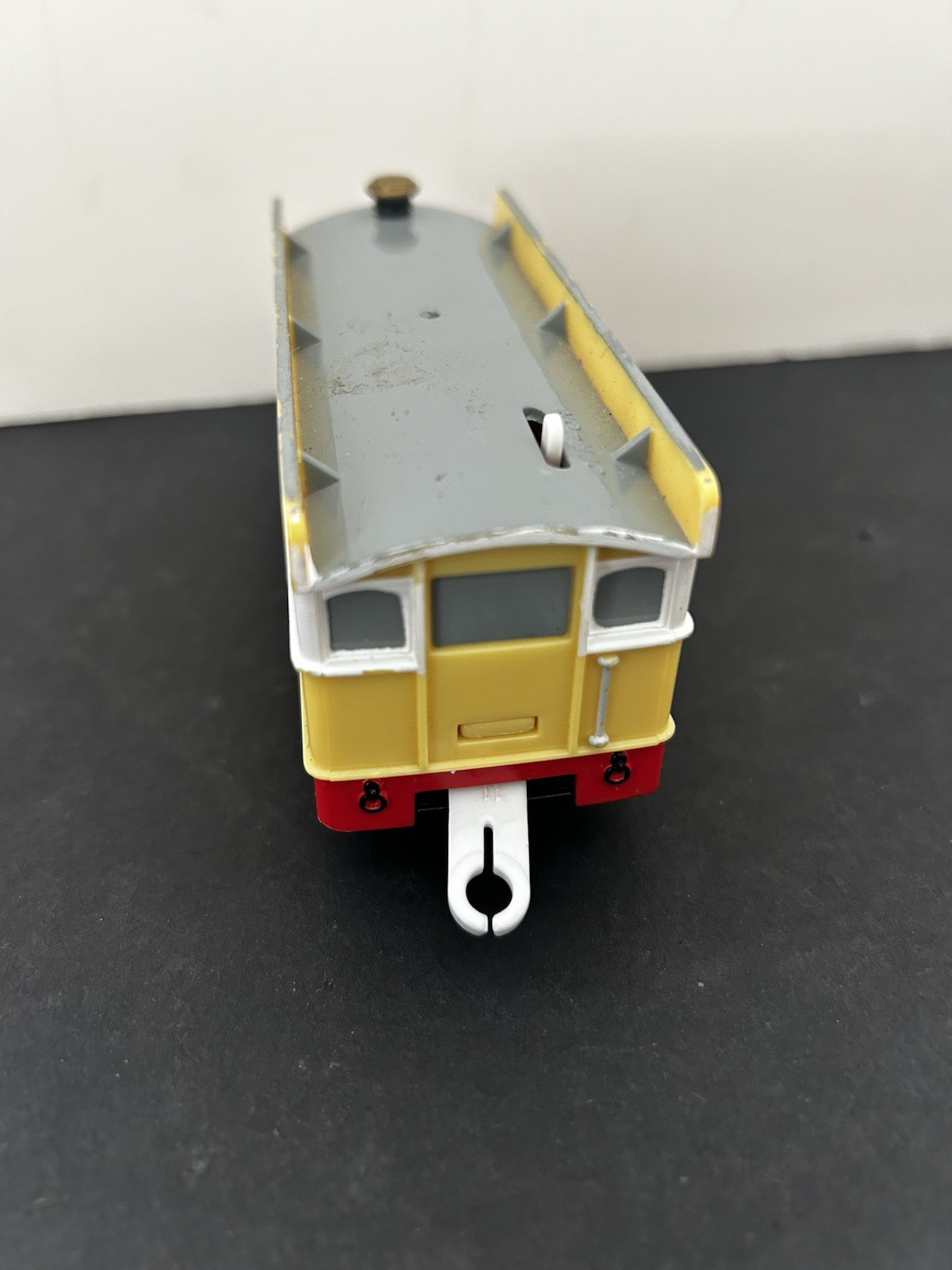 Thomas & Friends TrackMaster Flora Tray Sodor Tramways Motorized Train Engine